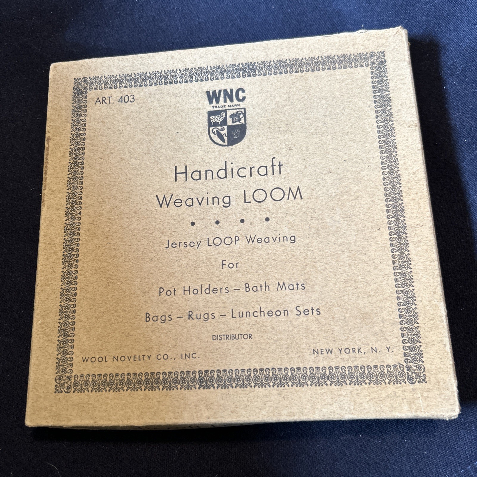 Vitg WNC Handicraft Weaving Loom with Original Box and Instructions See Photos
