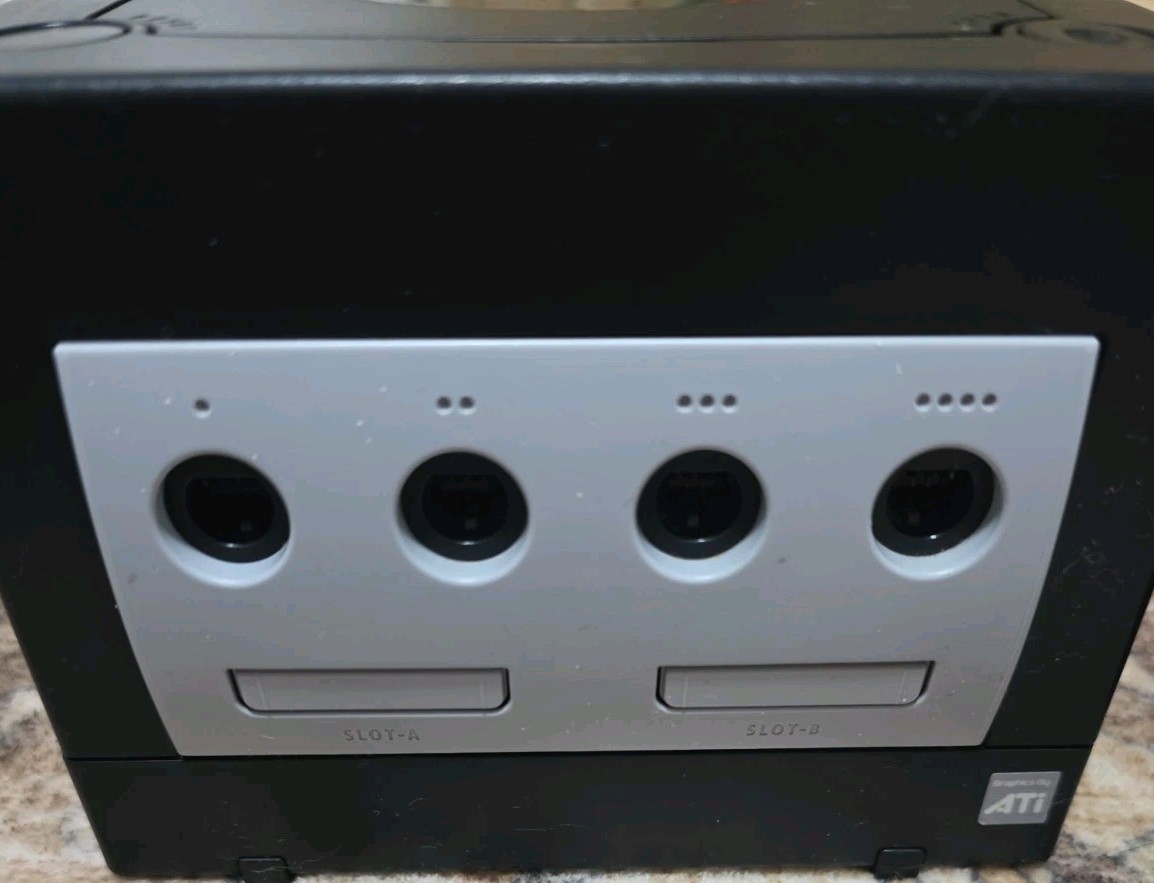 Nintendo Gamecube Black with 1 Controller Cables and Memory Card Tested