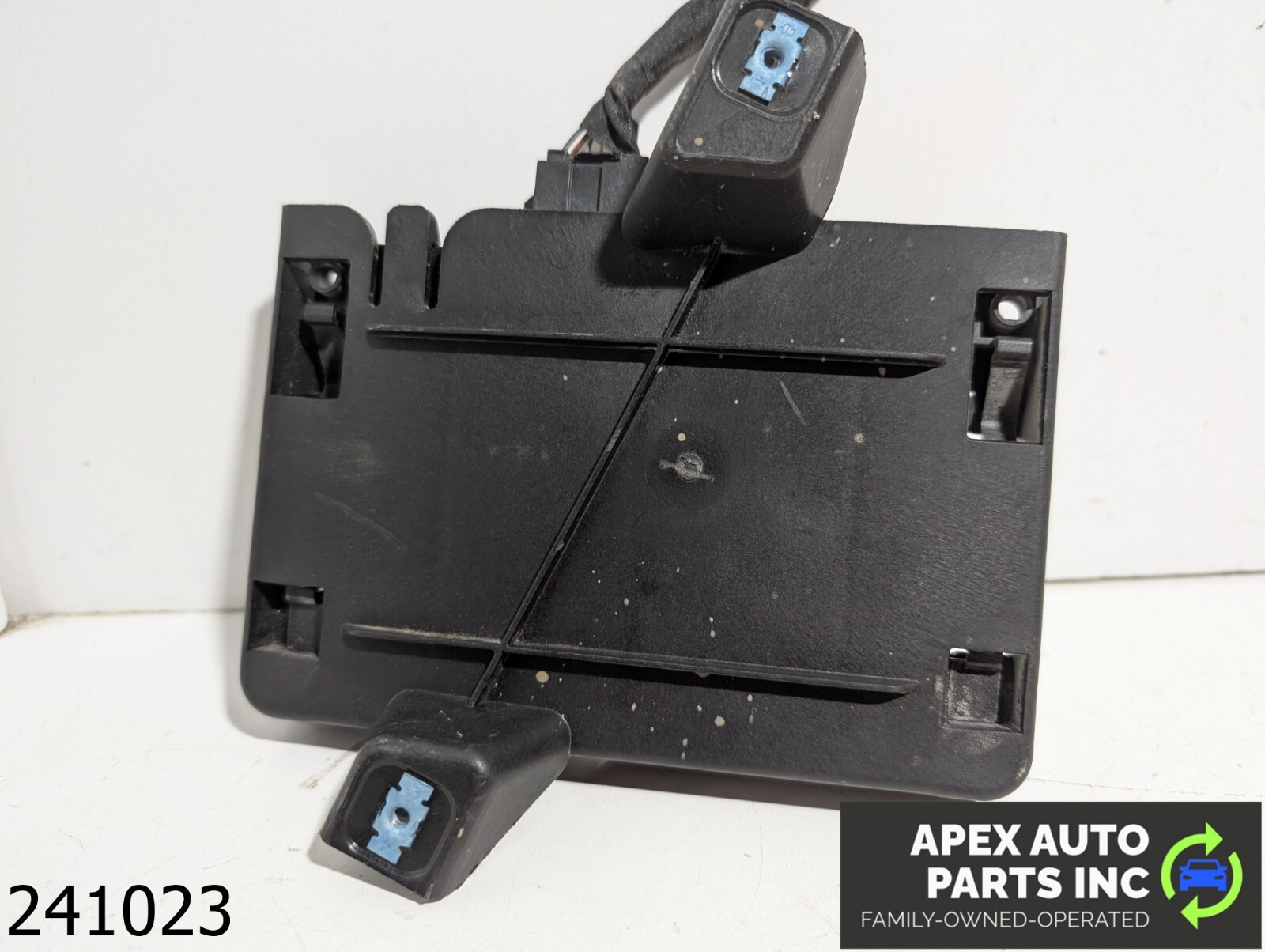 OEM 2016 Chevrolet Malibu Collision Avoidance Mitigation Relay Control Module