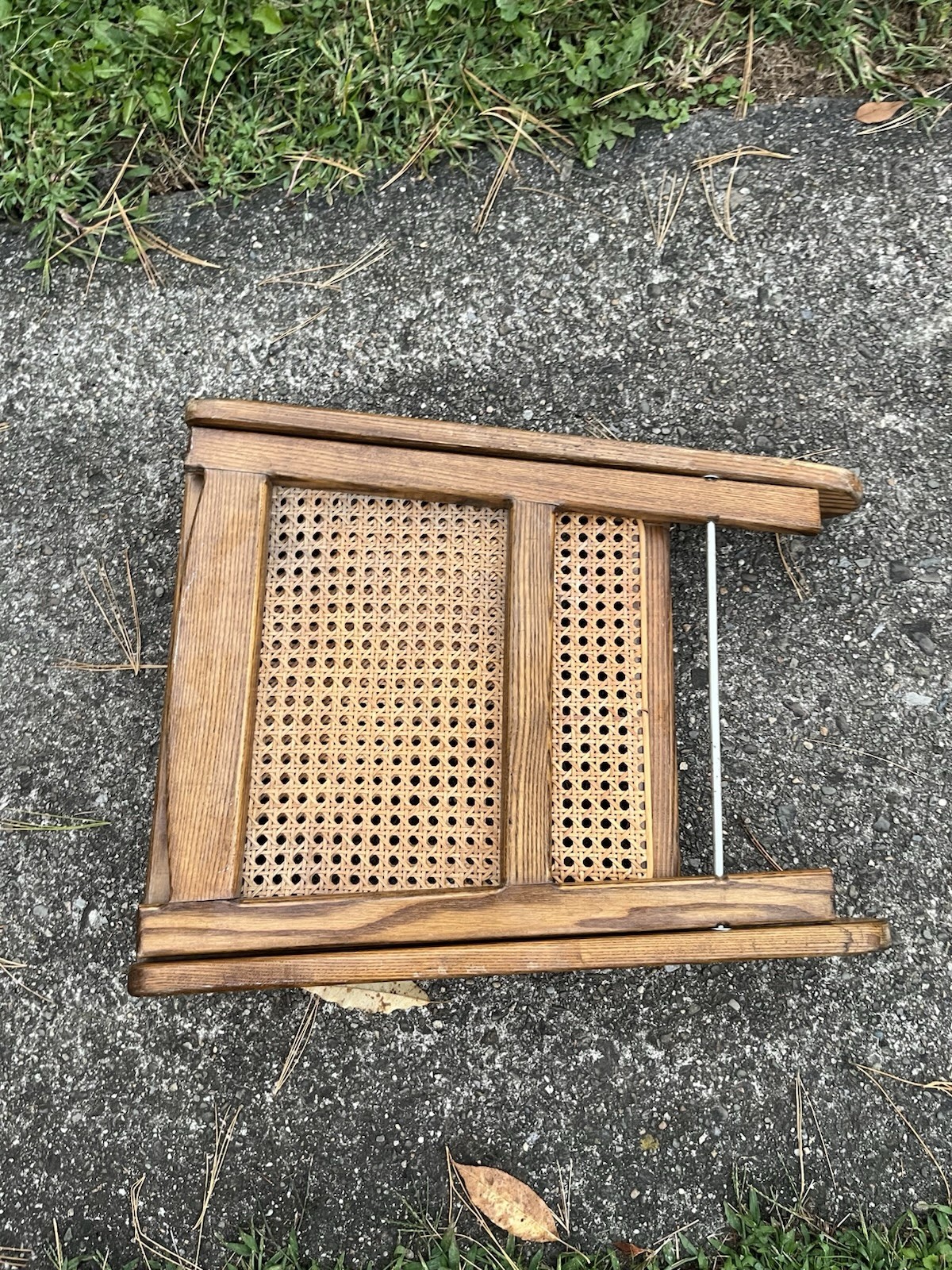 Vintage Folding Wood & Cane Canoe / Stadium Seat
