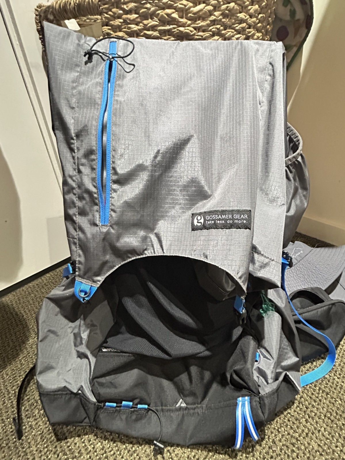 Gossamer Gear Mariposa 60 Hiking Backpack. Size Small. Size S