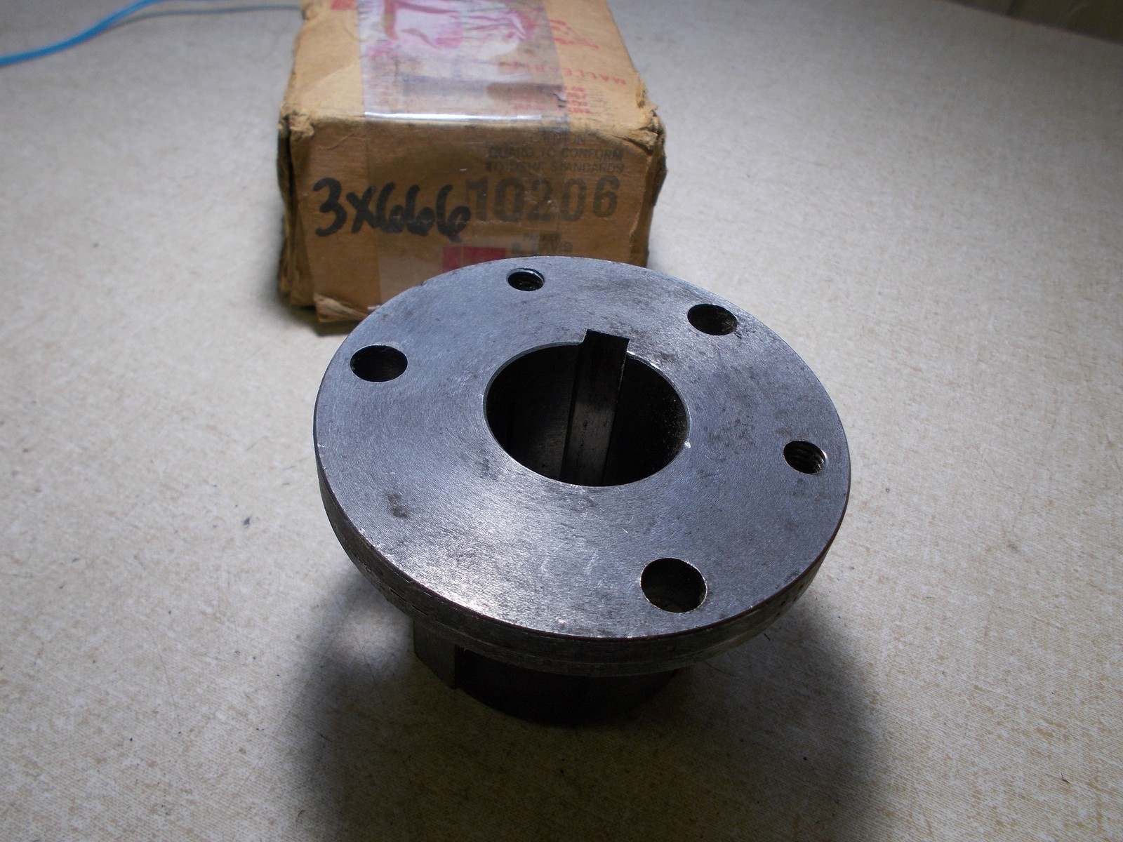 NEW Emerson 3X666 1-5/8" Split Taper Bushing  *FREE SHIPPING*