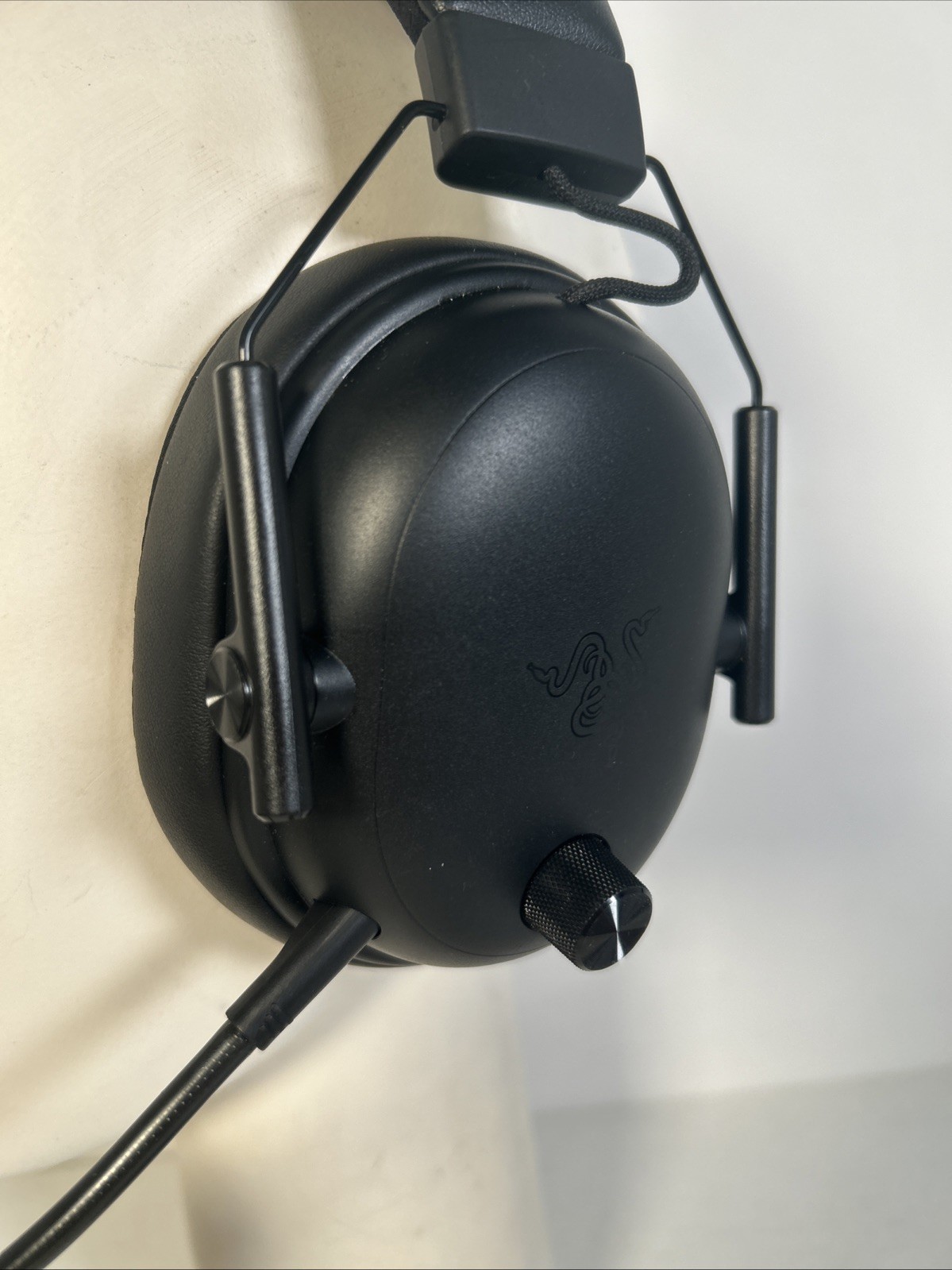 Razer BlackShark V3 Wireless ANC Gaming Headset - Black
