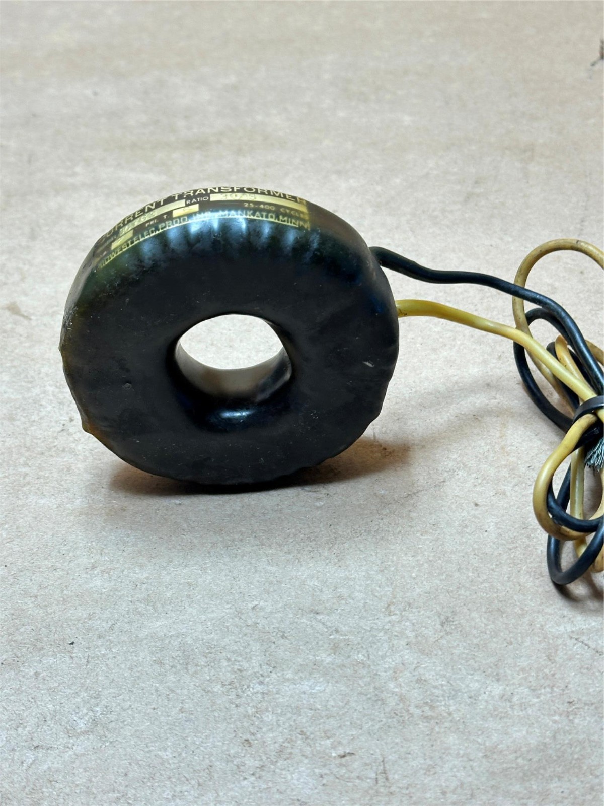 3CT63 Current Transformer, 30:5 Ratio,