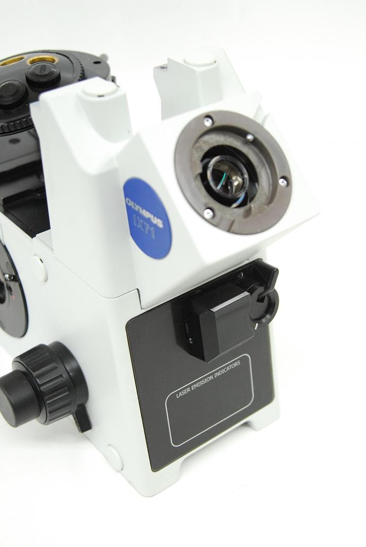 Olympus IX71 Microscope Stand - Read Description