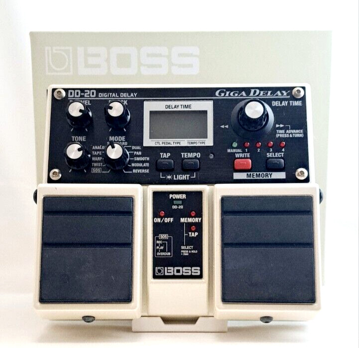 Boss DD-20 Giga Delay Guitar Effect Pedal Used 2014 With Box and manual PSA #651