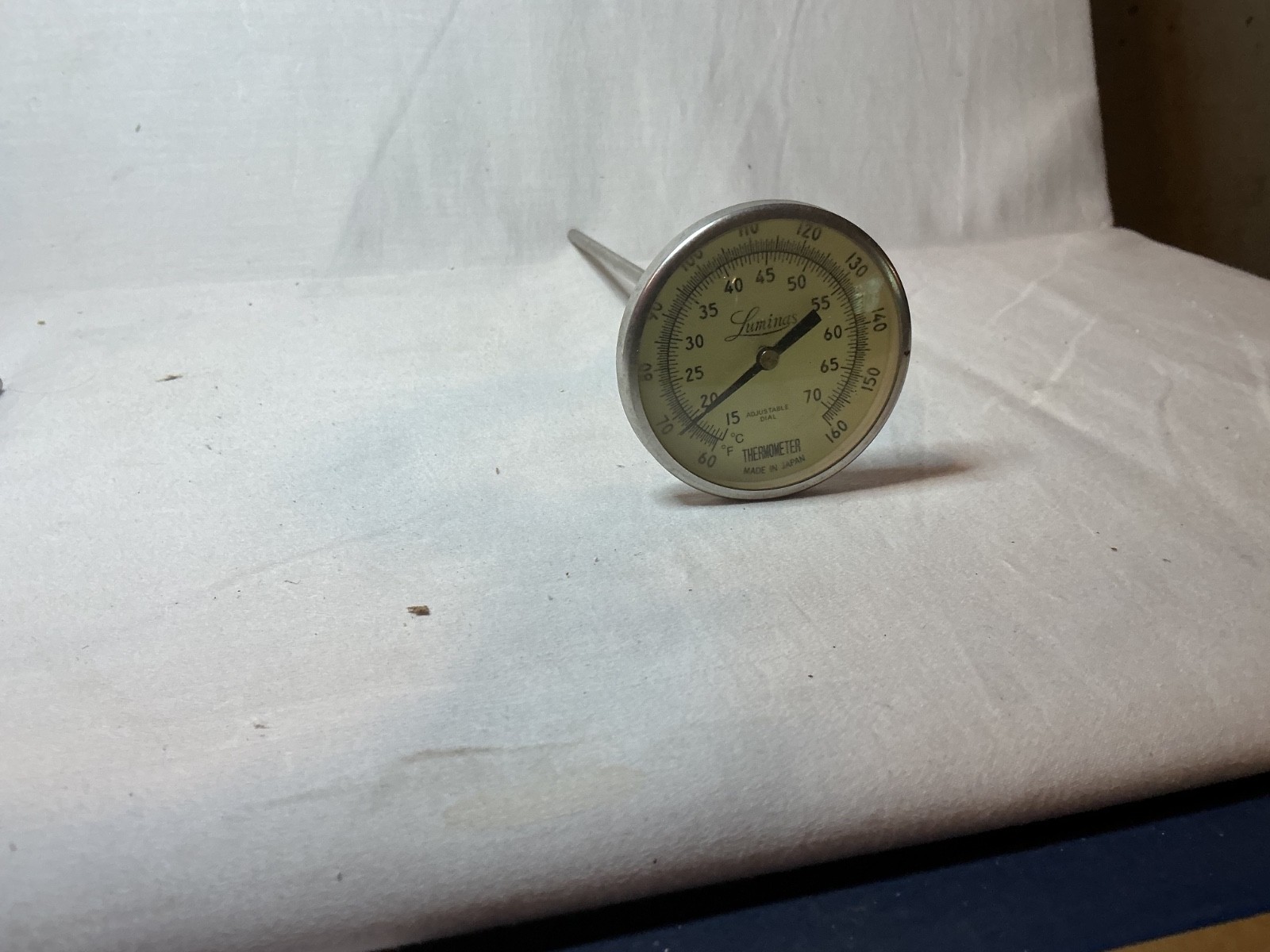 VINTAGE LUMINAS DARKROOM THERMOMETER. 8" POST. F & C