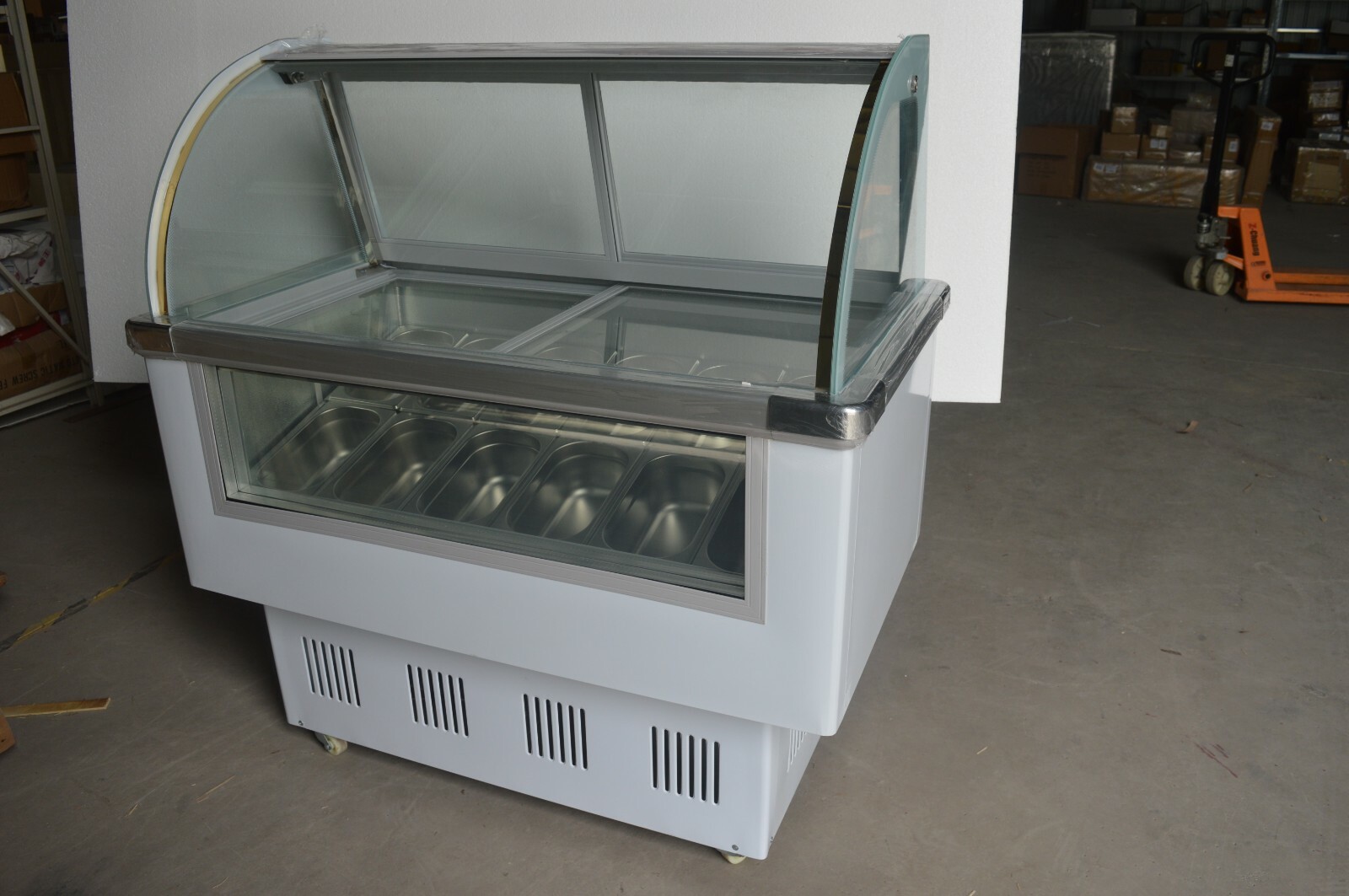 INTBUYING 220V Commercial Frozen Ice Cream Showcase Hard Ice Cream Cabinet 12Pan