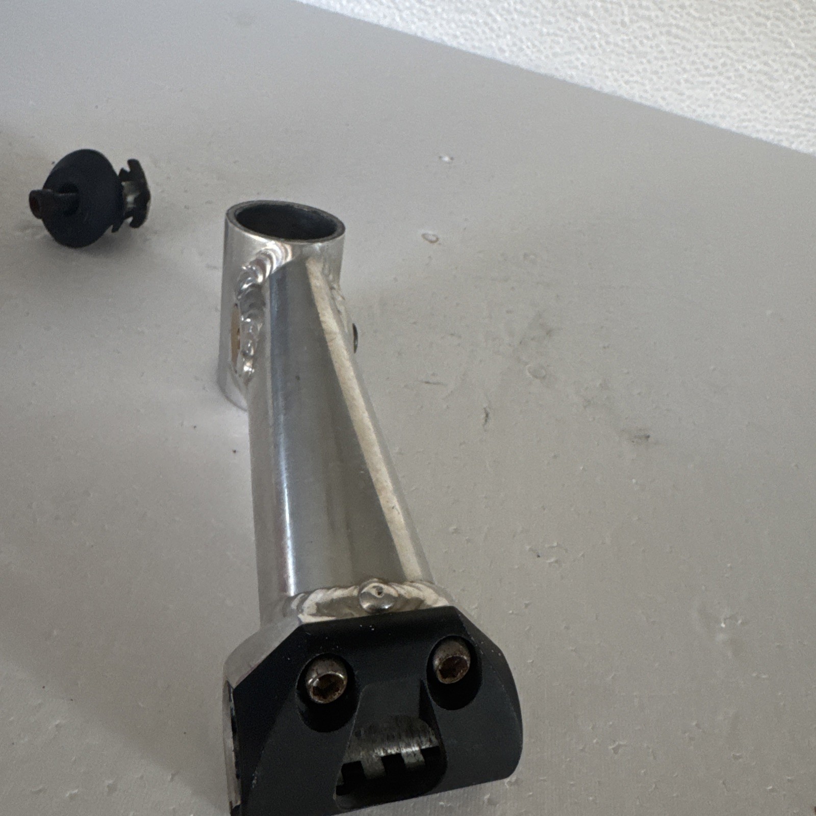 Syncros Cattleprod Stem 1-1/8” x 24.3” Silver