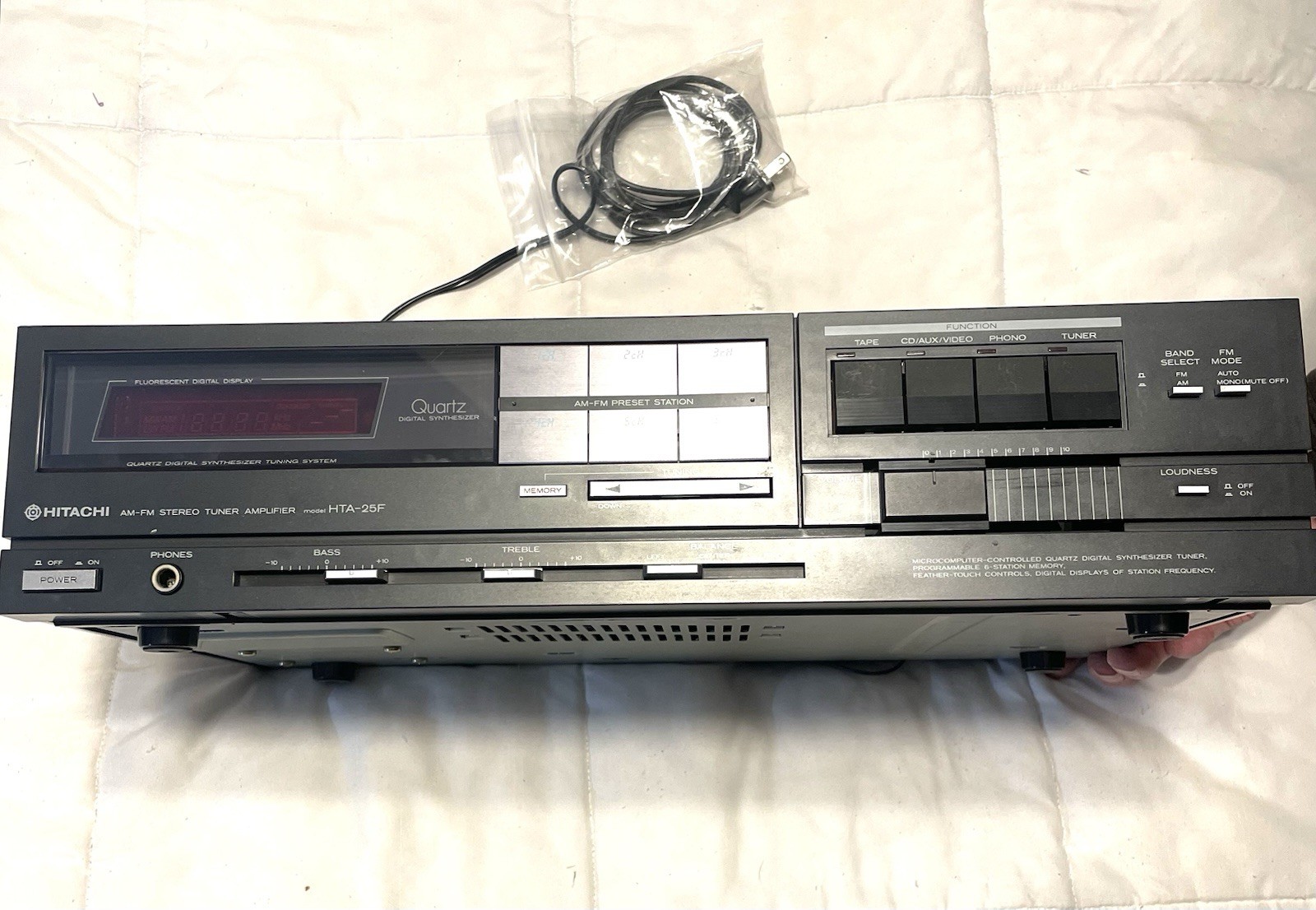 1985 Vintage Hitachi AM FM Tuner Stereo Amplifier