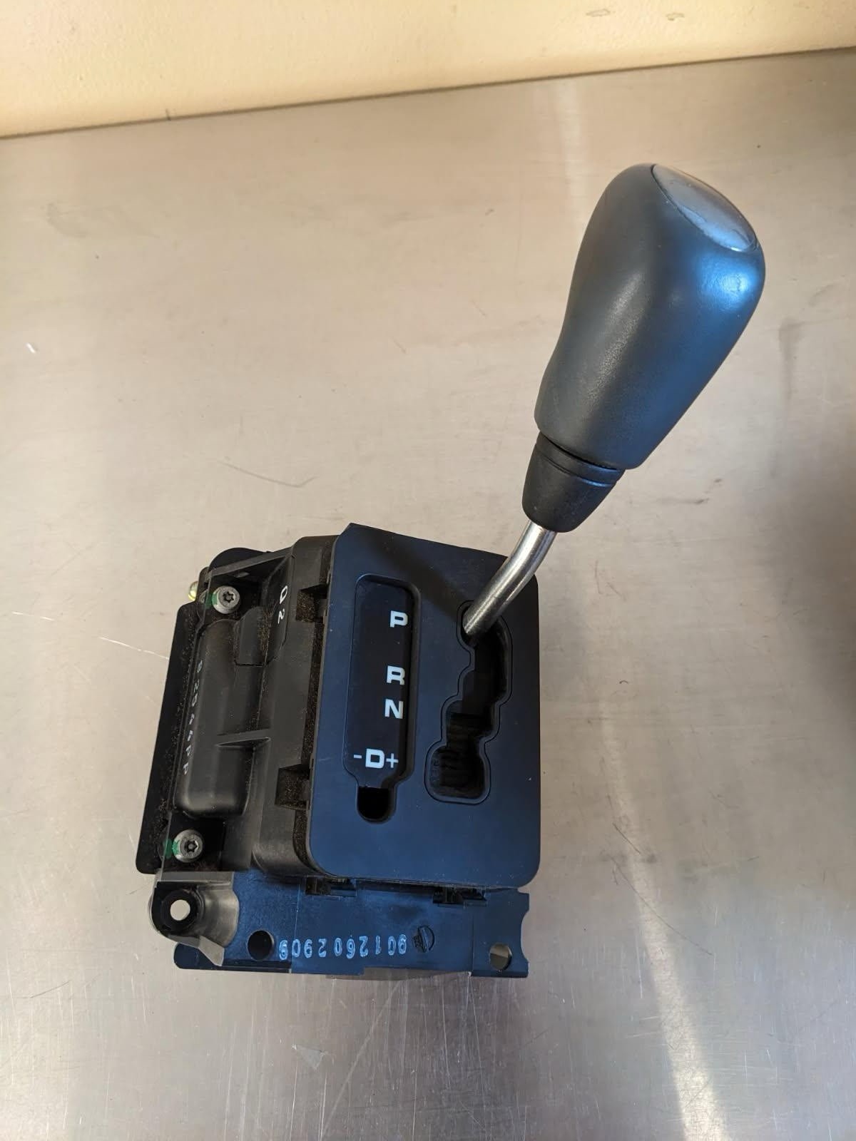 02-06 Dodge Mercedes Sprinter Automatic Floor Gear Shifter Lever OEM PP901267020