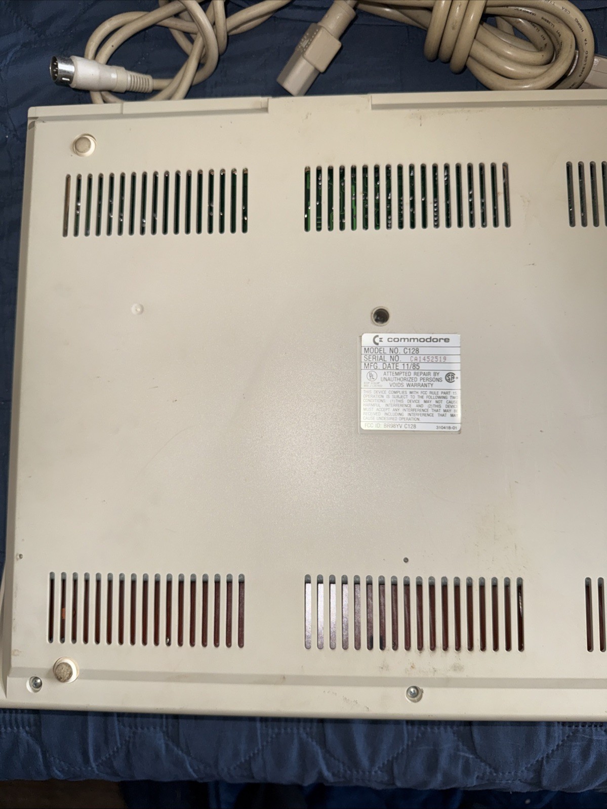 Commodore 128 Computer and 1571 Disk Drive Bundle W/ Original Cables P/R