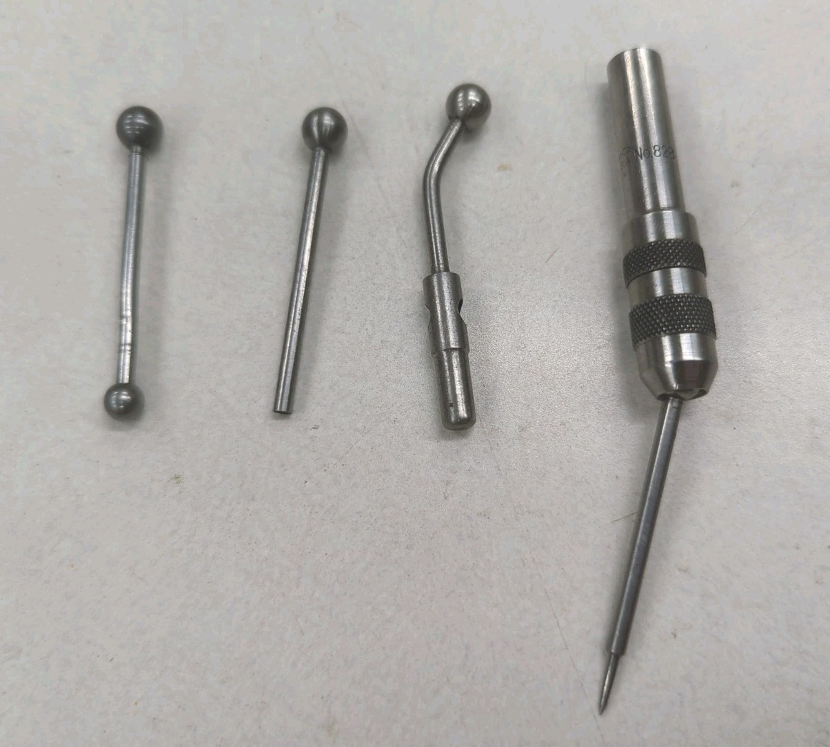 Starrett No. S-828H Center Finder No. 828