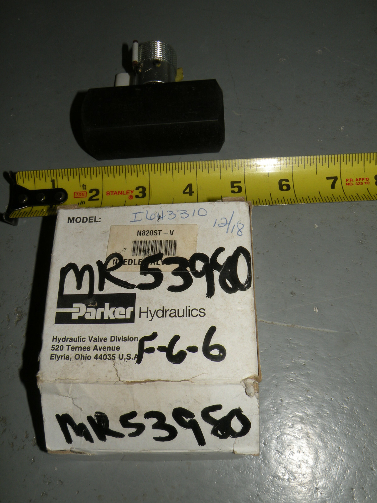 Parker General Purpose Colorflow N Series Needle Valve N820ST-V