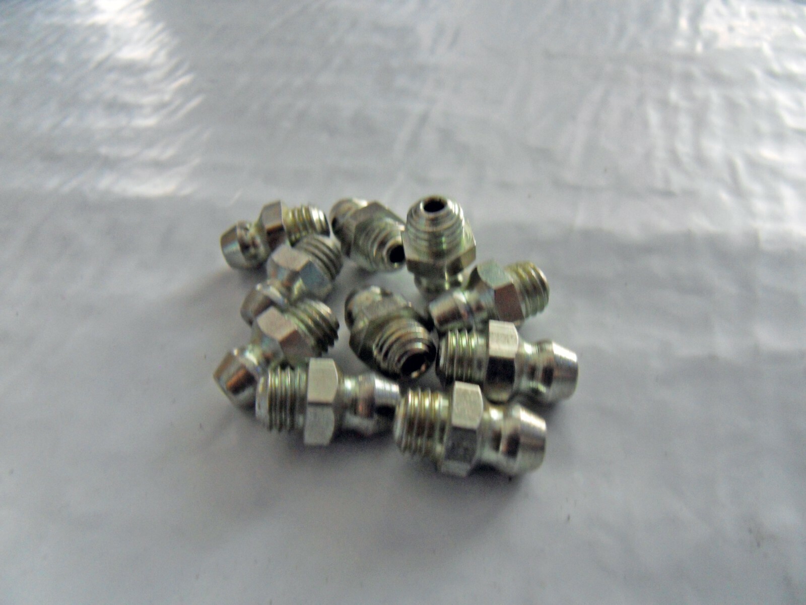10 New LUBRIMATIC 11101 Grease Fittings 1/4-28 Free US Shipping