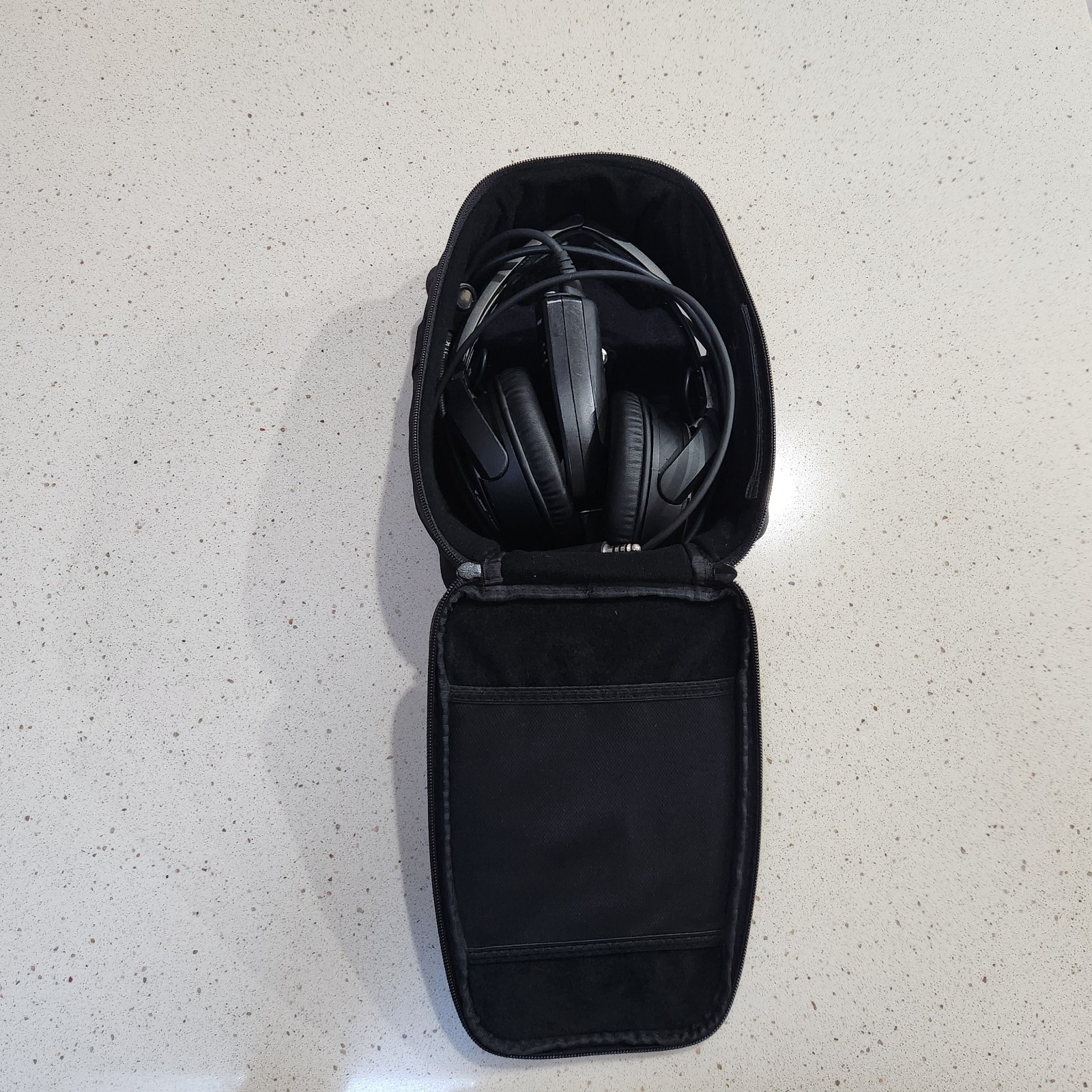 Bose A20 ANR Aviation Headset w/ Single U174 Plug, No Bluetooth