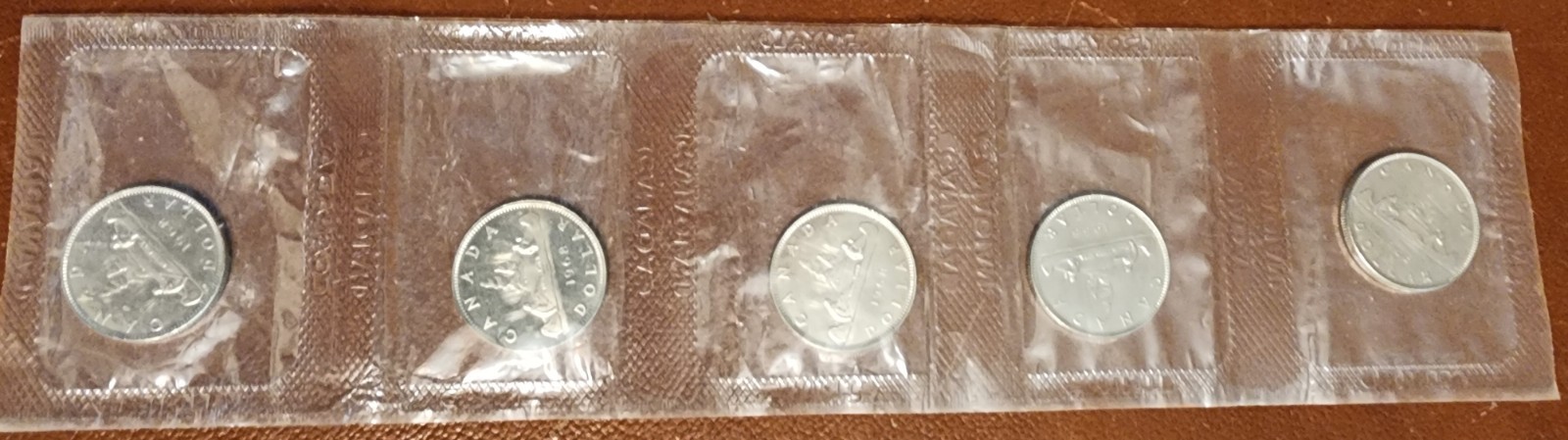 LOT 5 CANADA SEALED ONE DOLLAR COINS 1968 UNCIRCULATED