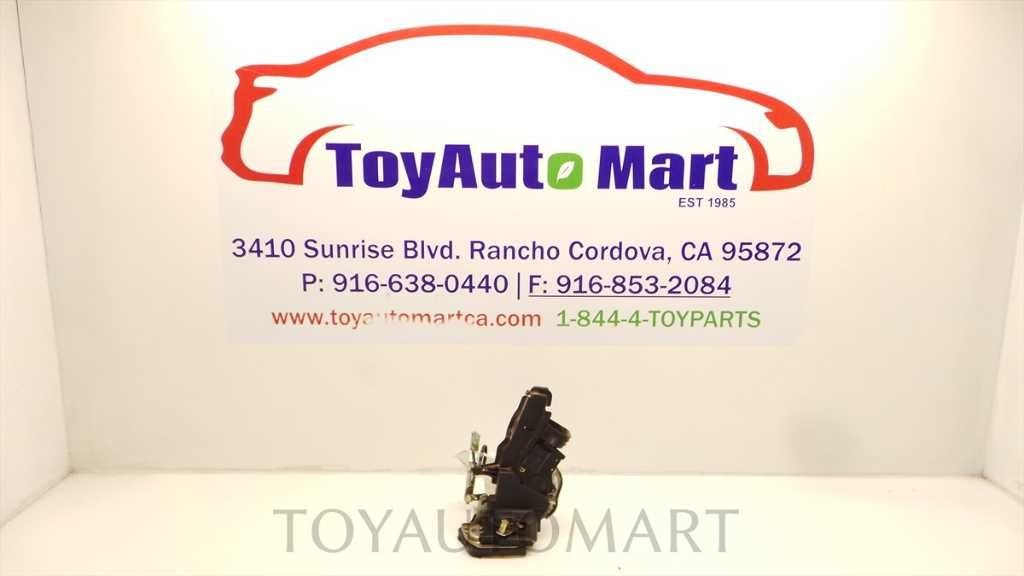 98-01 TOYOTA CAMRY PASSENGER SIDE REAR DOOR LOCK ACTUATOR ASSEMBLY