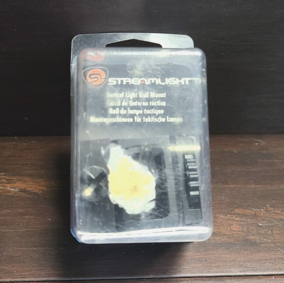 Streamlight Tactical Light Rail Mount #69100