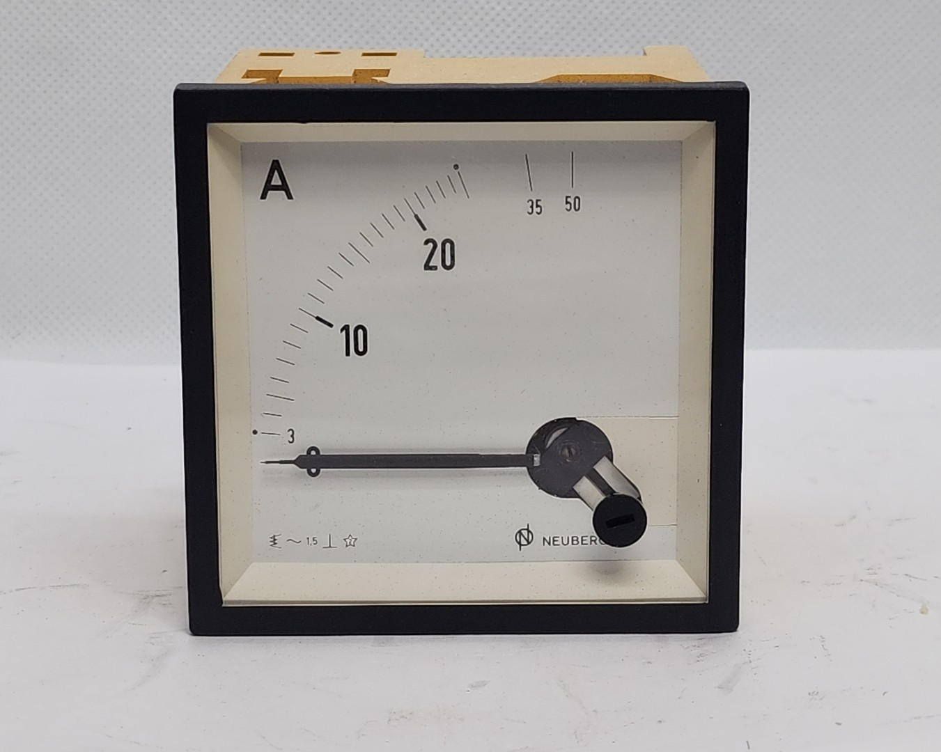 NEUBERGER 0-50KV ANALOG  AMMETER (PANEL METER) [RC1-1]