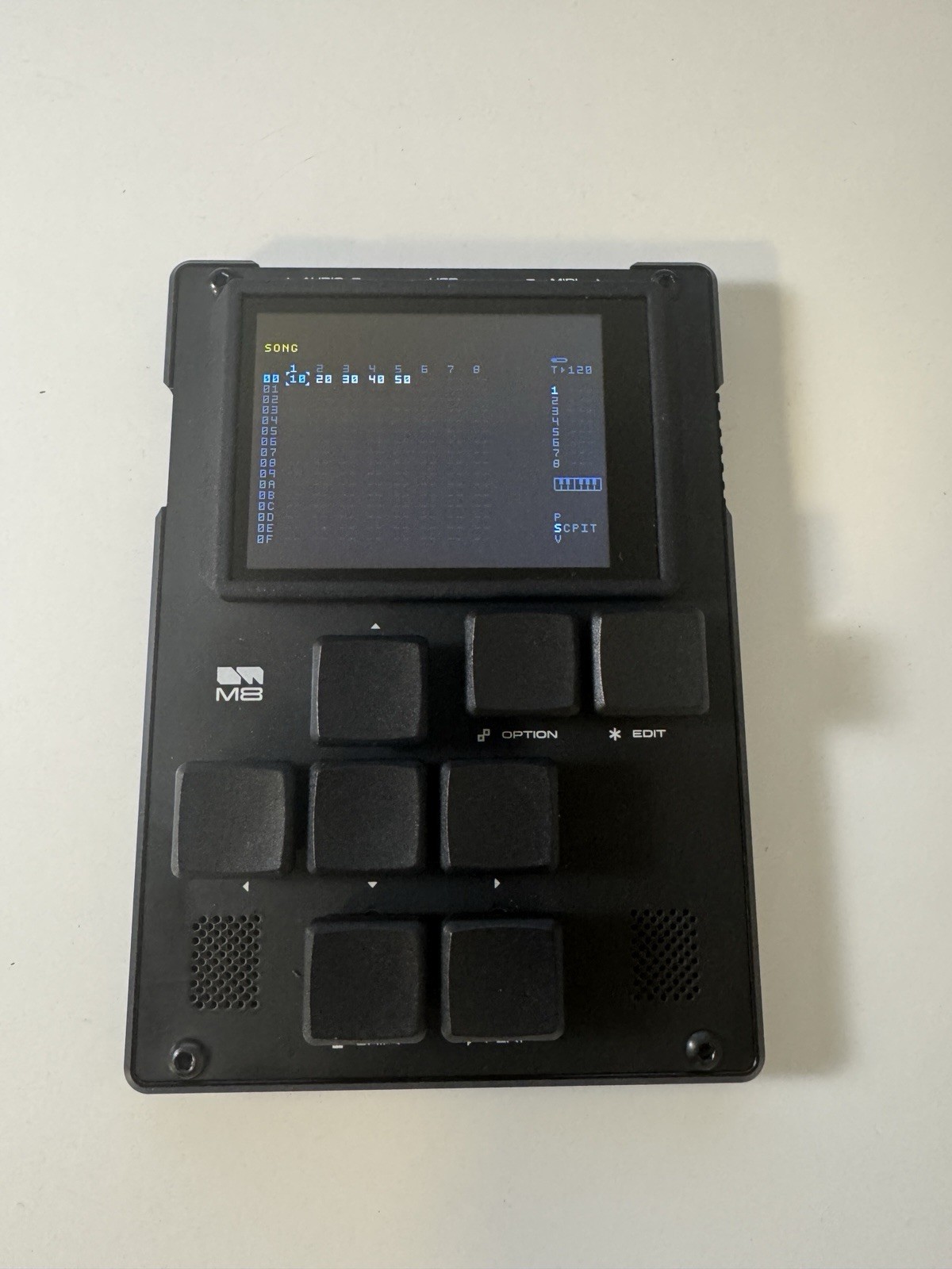 Dirtywave M8 Tracker Model 1 with Case