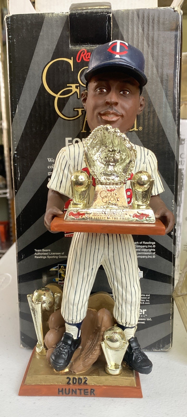 Forever Collectibles LOTD GOLD GLOVE AWARD TORII HUNTER 2002 Ltd Ed Vintage L5