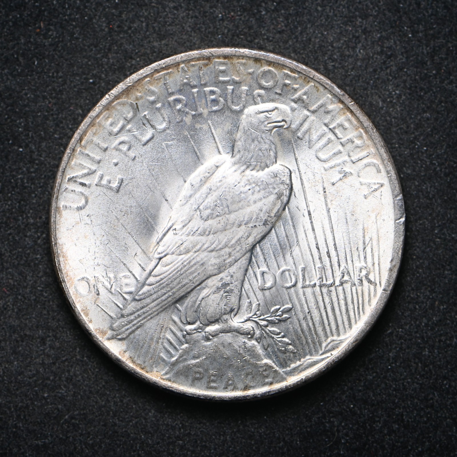 1922 Peace Silver Dollar BU++ (cn17139)