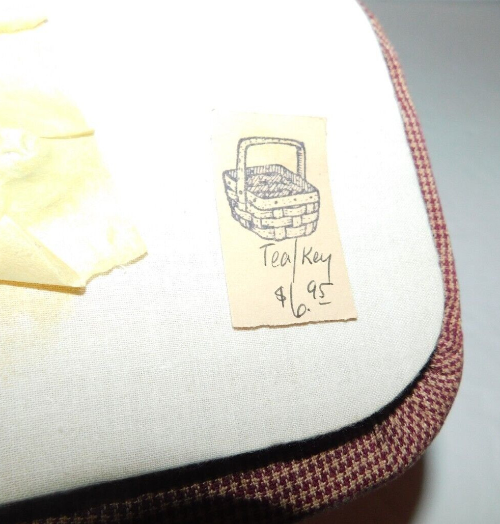 NICE PREOWNED PLAID FABRIC COVERED RECTANGULAR BASKET LID 5 7/8" X 4"
