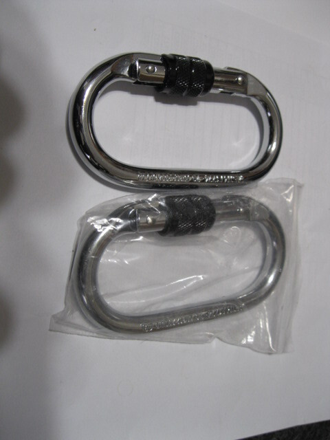 Oak-Sports Carabiner Clips,Climbing Carabiner(25kn=5600lbs),Heavy Duty