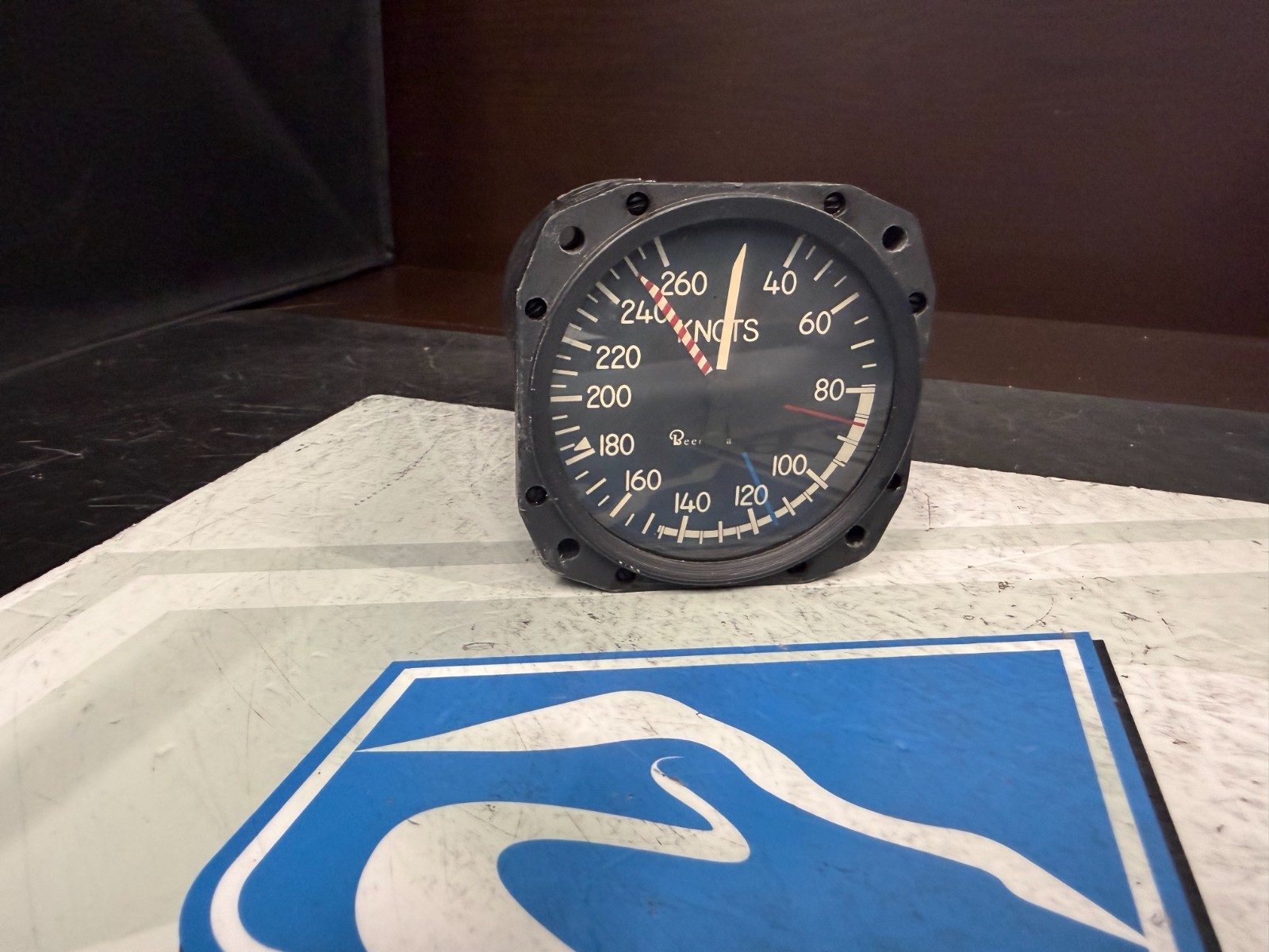 Airspeed Indicator 1518-05 109-384003-5 Removed Working