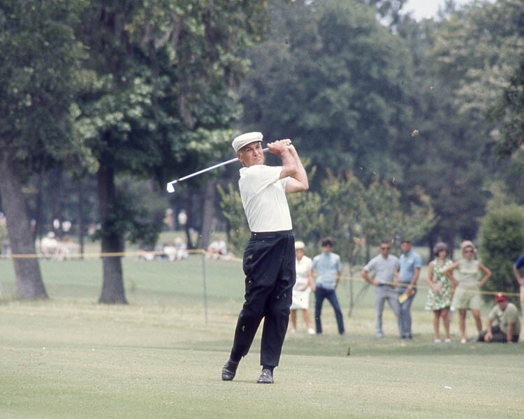 Famous Golfer BEN HOGAN Glossy 8x10 Photo 1970 Champions International Print