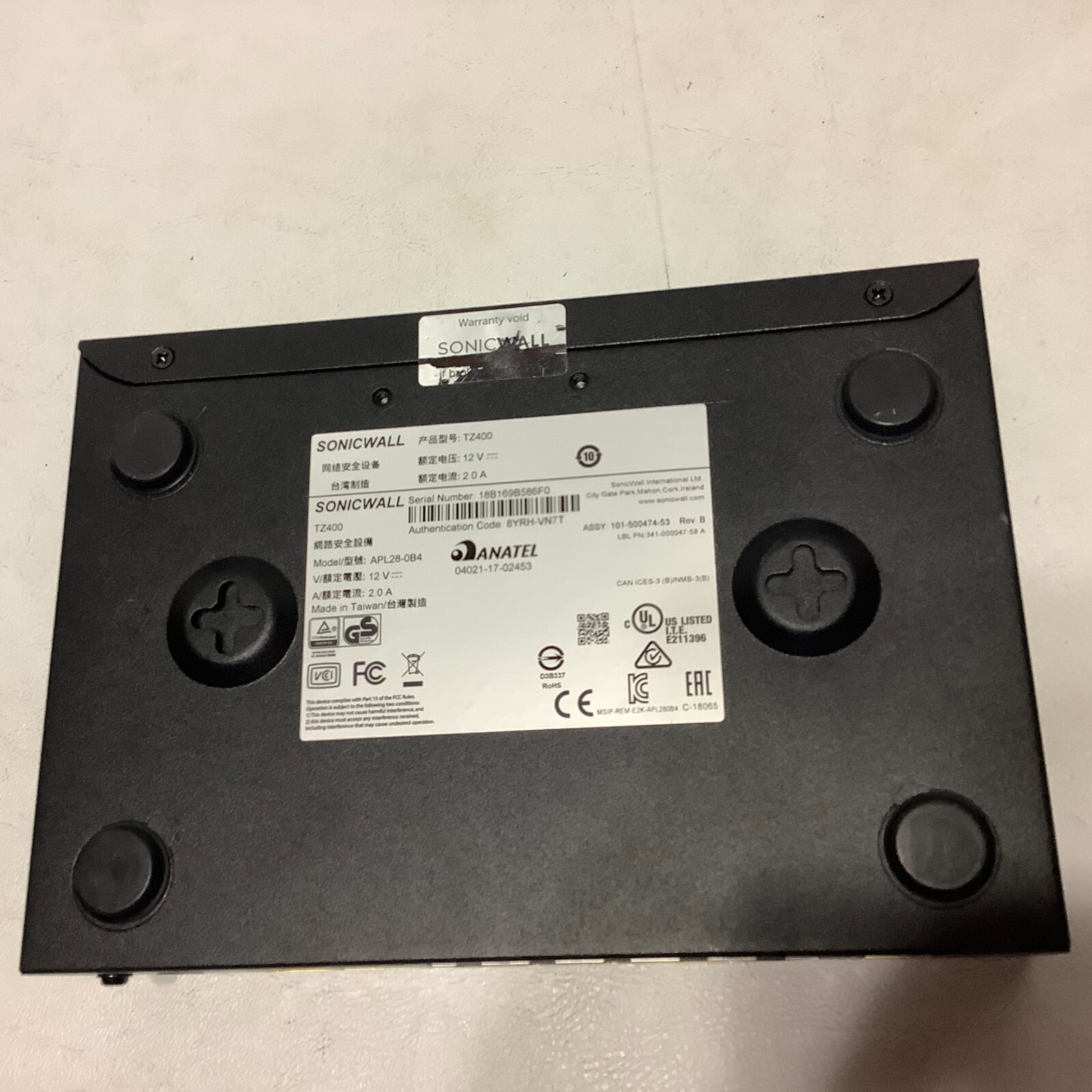 SonicWall TZ400 Network Security/Firewall NO ADAPTOR