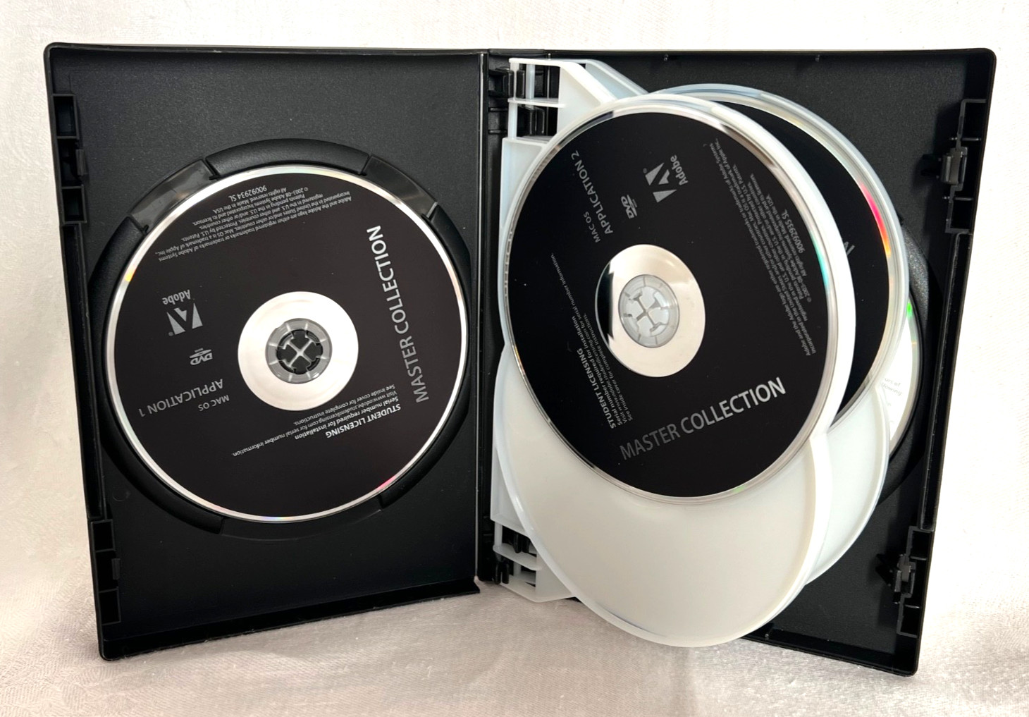 Adobe Creative Suite Master Collection CS4 Mac OS Student Licensing