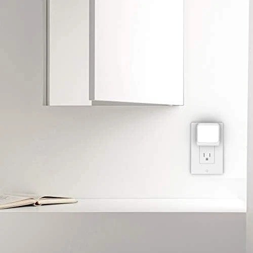 6-Pack Plug-in LED Night Light, Auto Dusk to Dawn Sensor, Adjustable Brightness