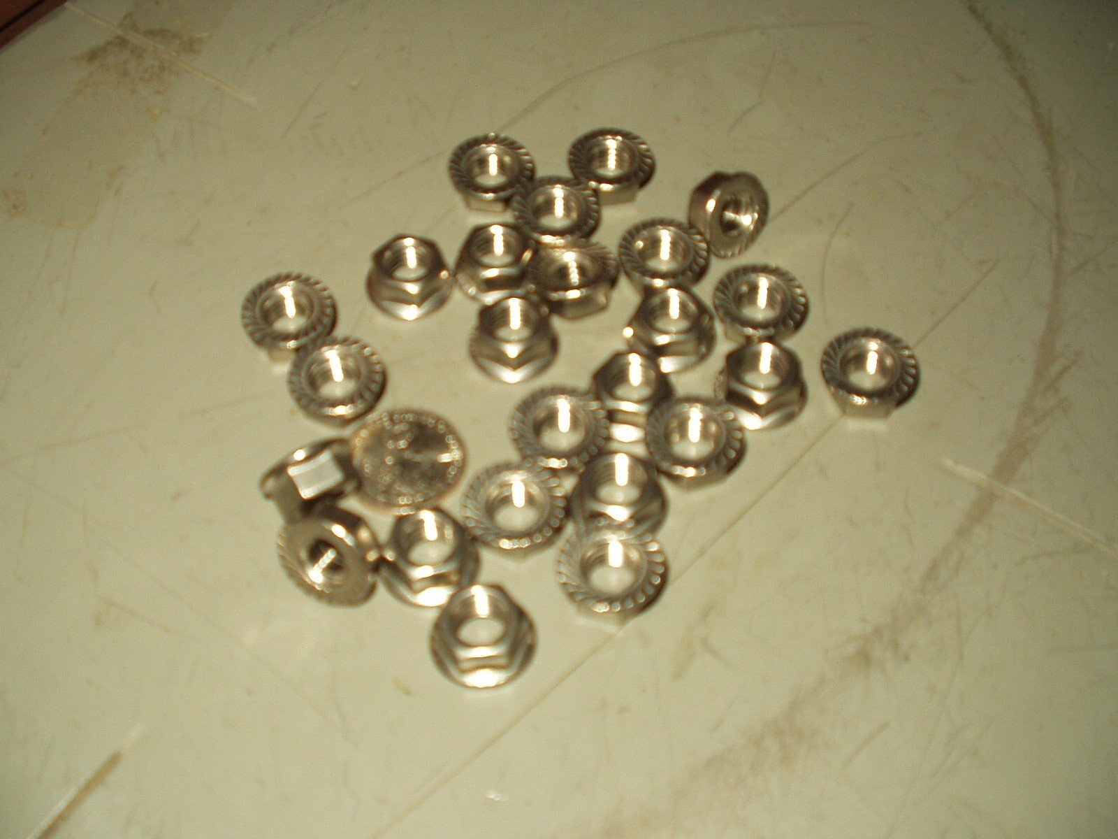 (25 pcs) 3/8-16 Flange Nuts Stainless Steel, Some have Serrated Base for Locking