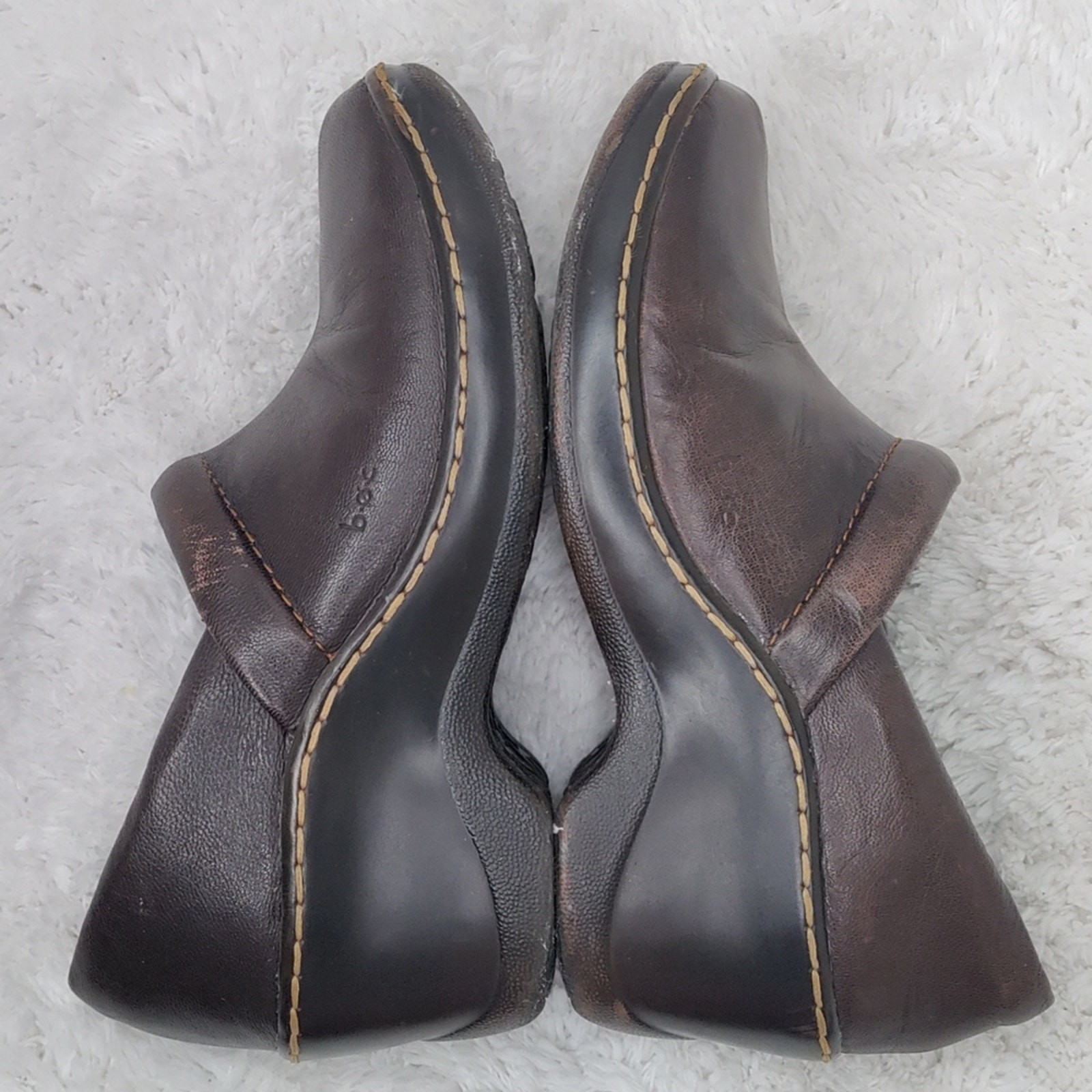 B.o.c brown clogs sz 7
