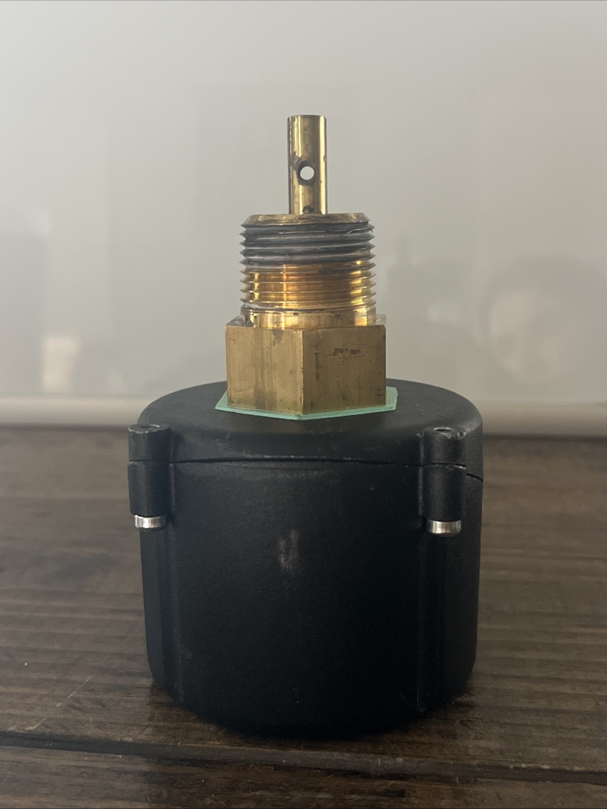 McDonnell Miller FS254 General Purpose Liquid Flow Switch
