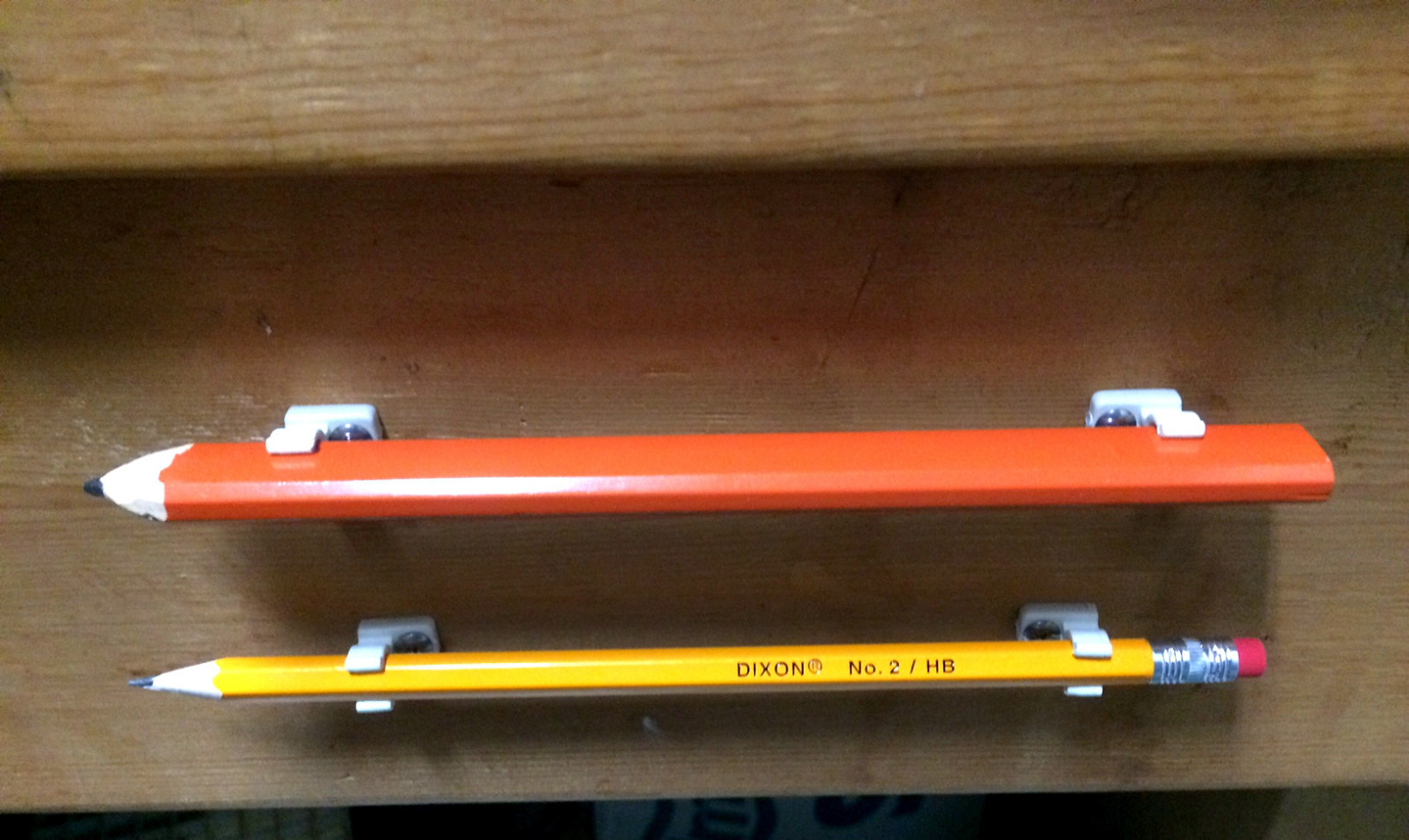 Reloading / Work Bench Pen & Pencil Clips, Clip Holders, Accessories / Supplies