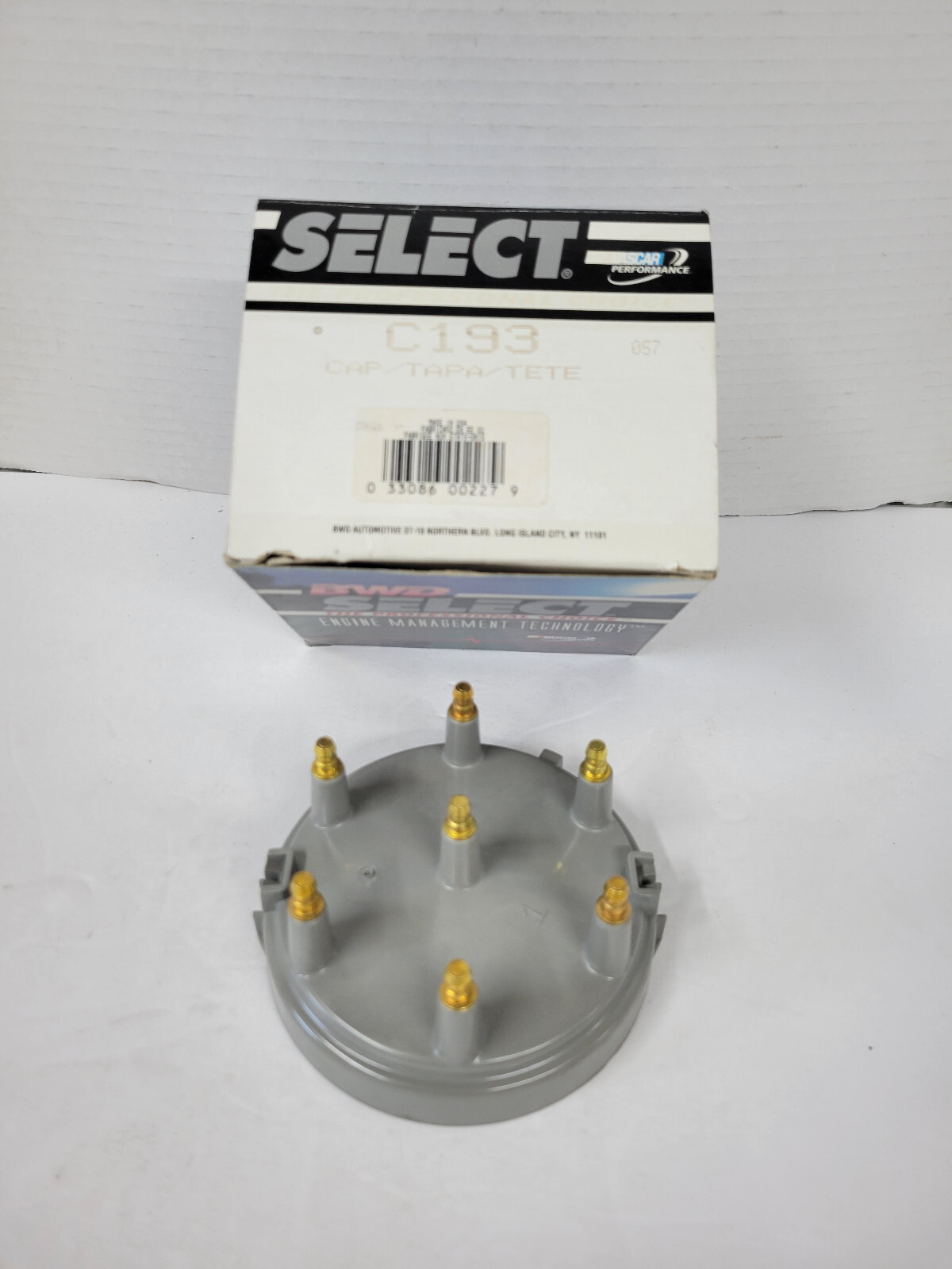 NEW - BWD C193 Distributor Cap Ford
