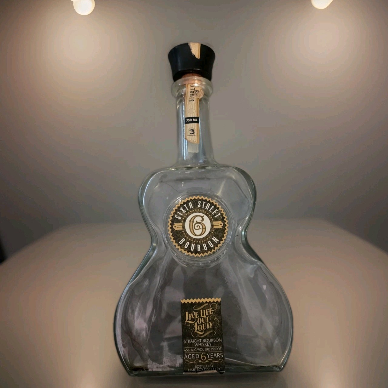 VTG Empty Dime Box Distillery Sixth Street Bourbon Guitar Shaped Glass Bottle