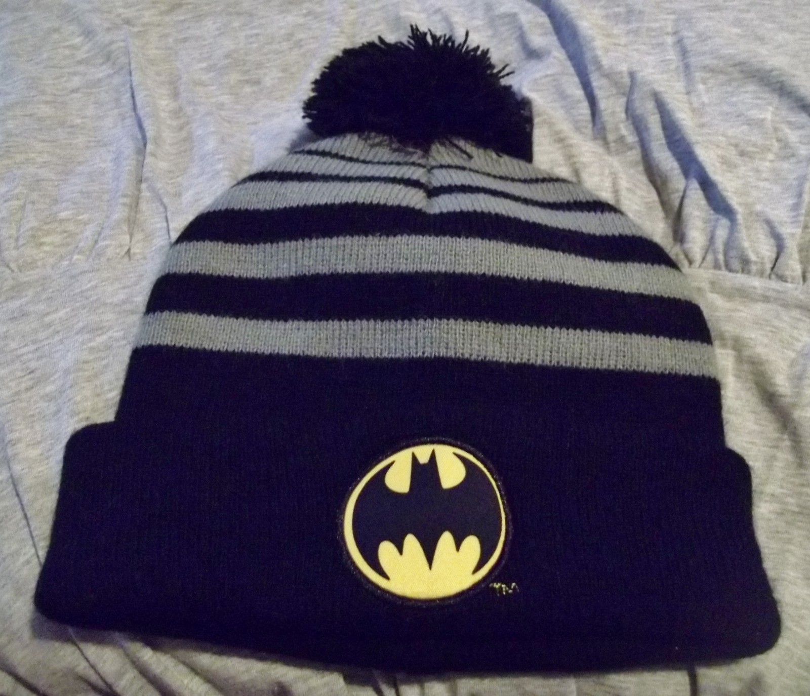 Boys Winter BATMAN Hat Medium black stretch Beanie winter wear