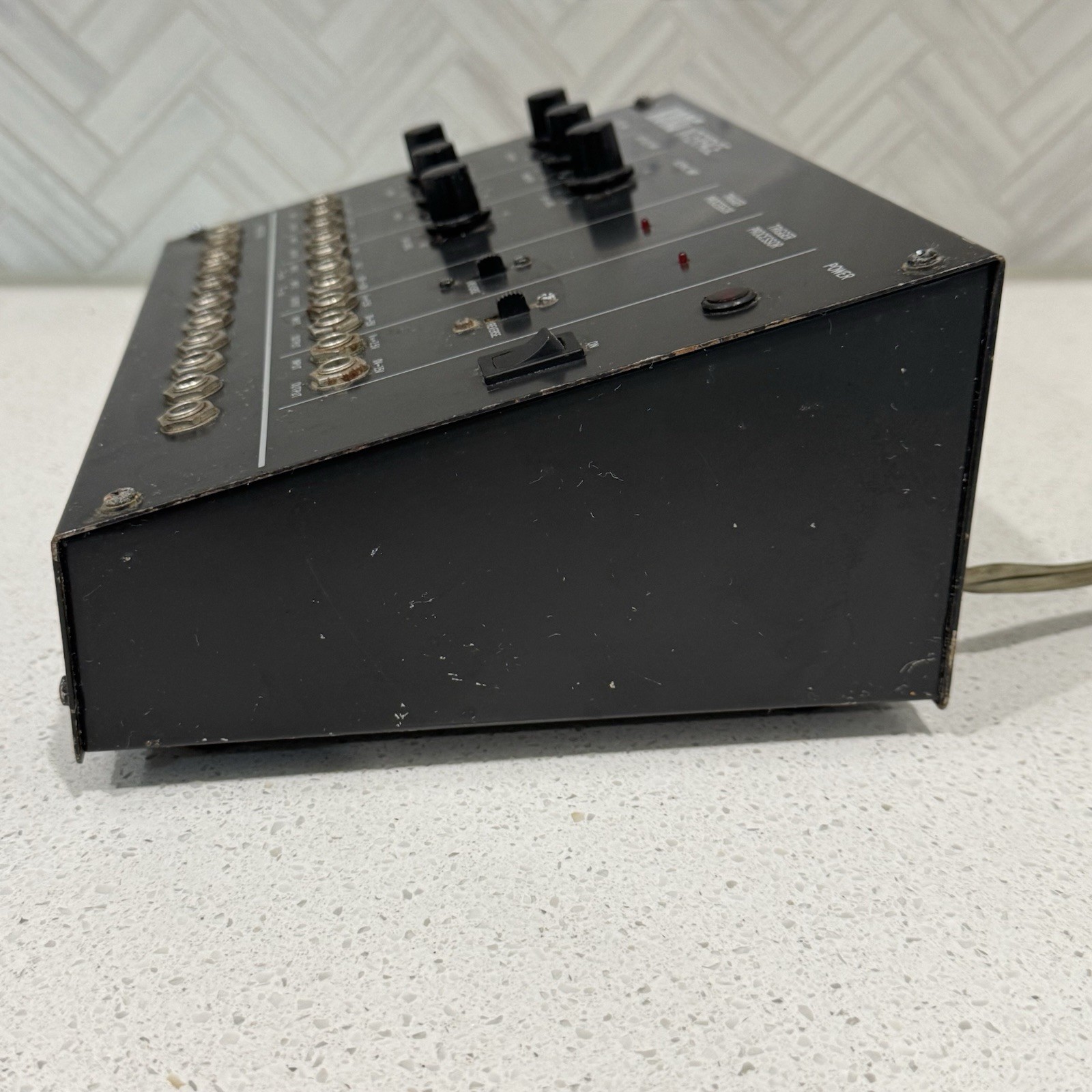 KORG MS-02 Vintage Synthesizer interface MS-Series - Powers On - UNTESTED AS IS