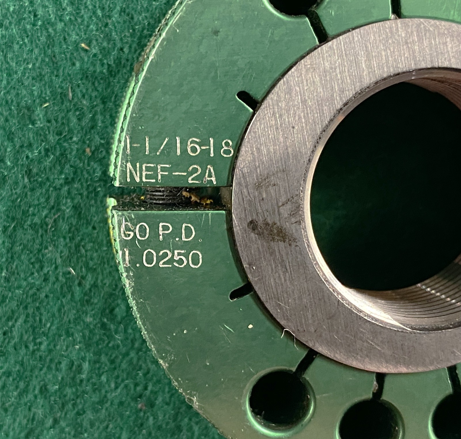 INSECTION DIE 1-1/16 -18