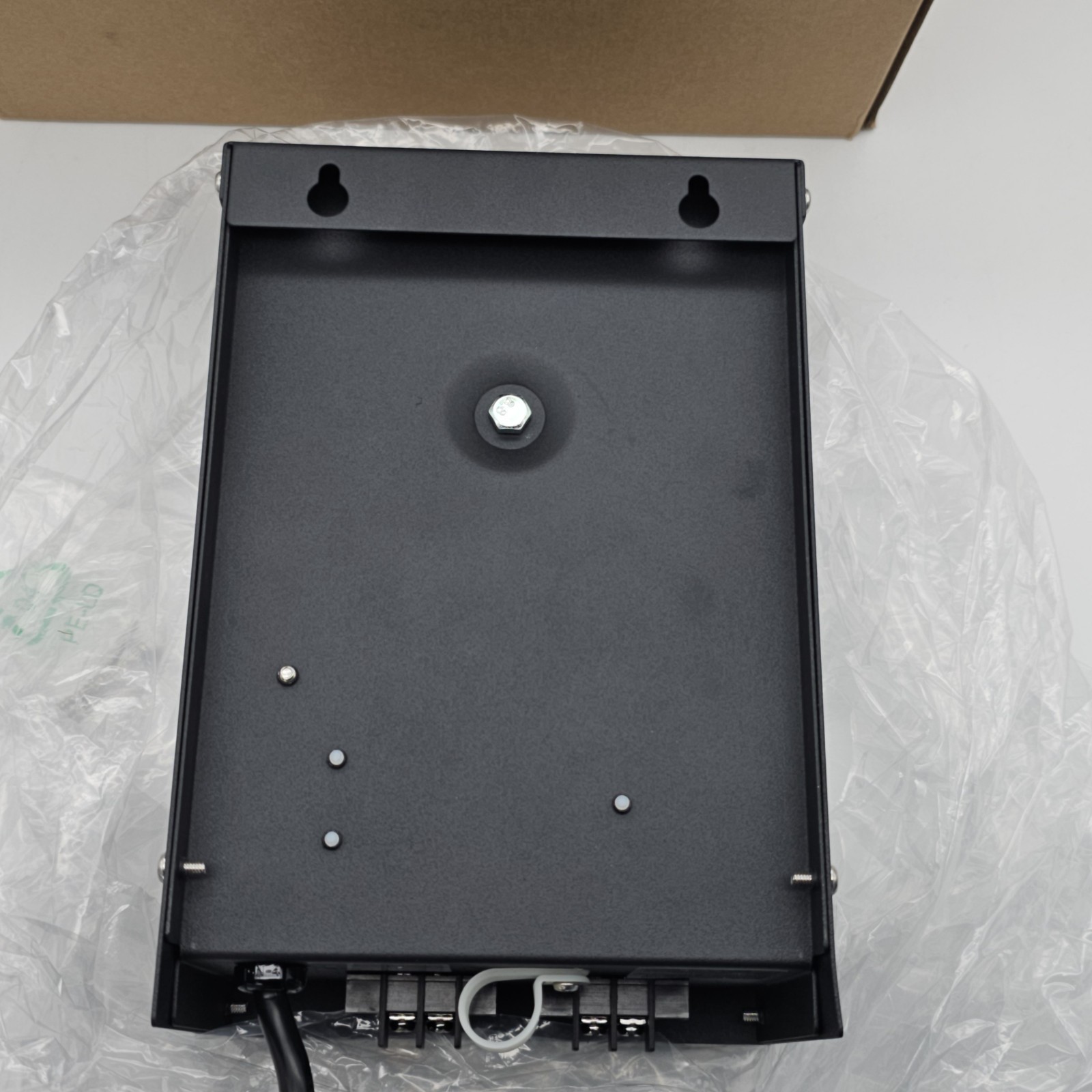 DEWENWILS 200W Low Voltage Landscape Transformer with Timer Dusk/Dawn Sensor