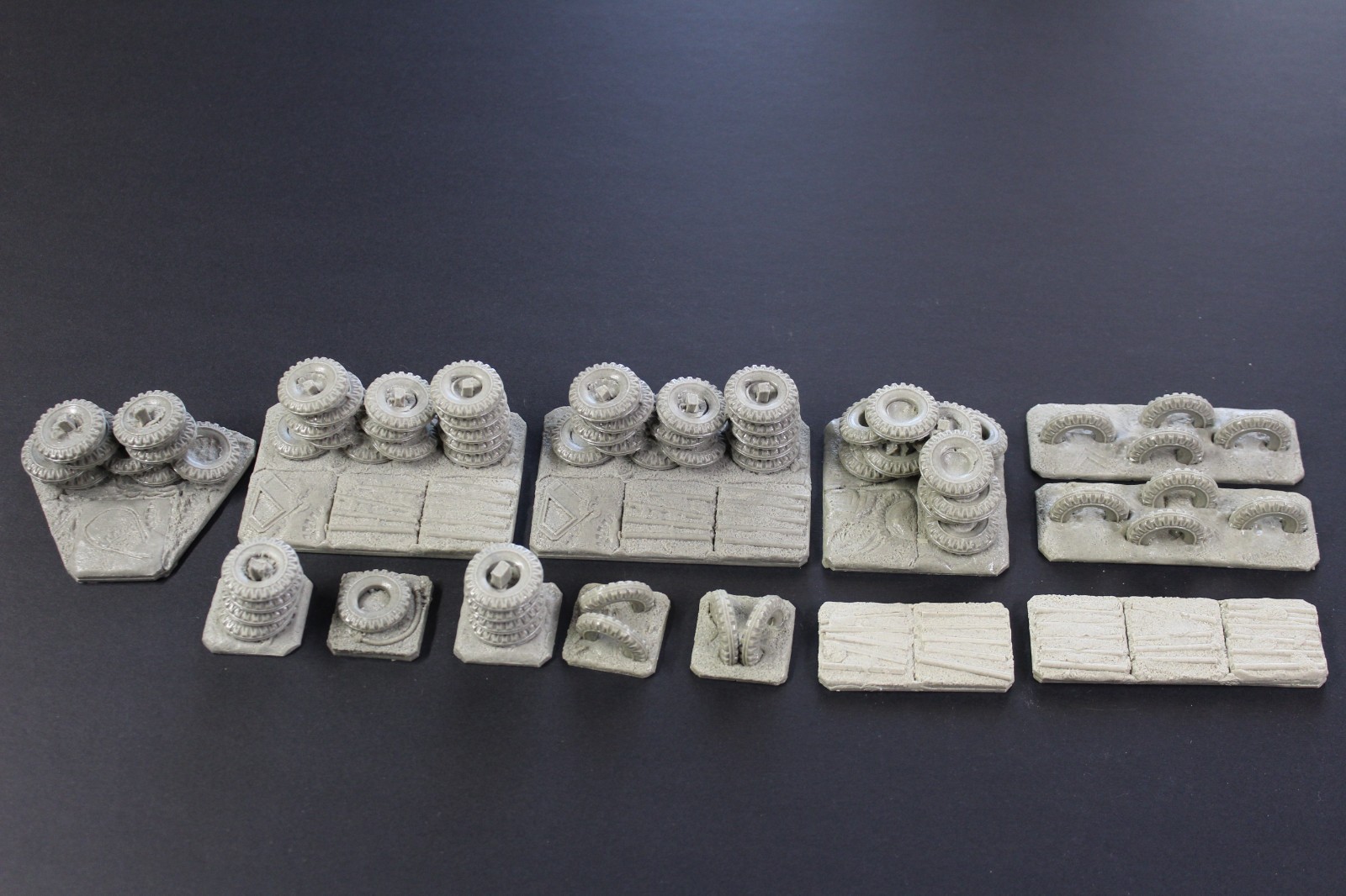 Ainsty Mini Terrain 28mm Tyrewall Set New