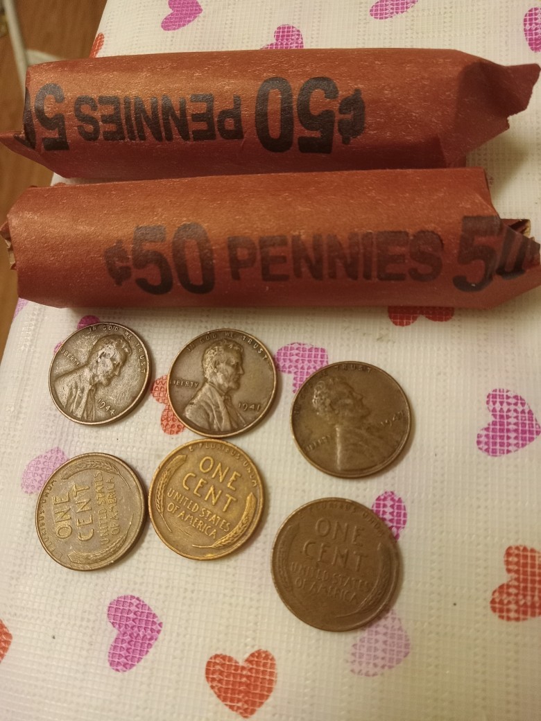 roll of wheat pennies with Indian Ends ***Limit of two rolls per customer