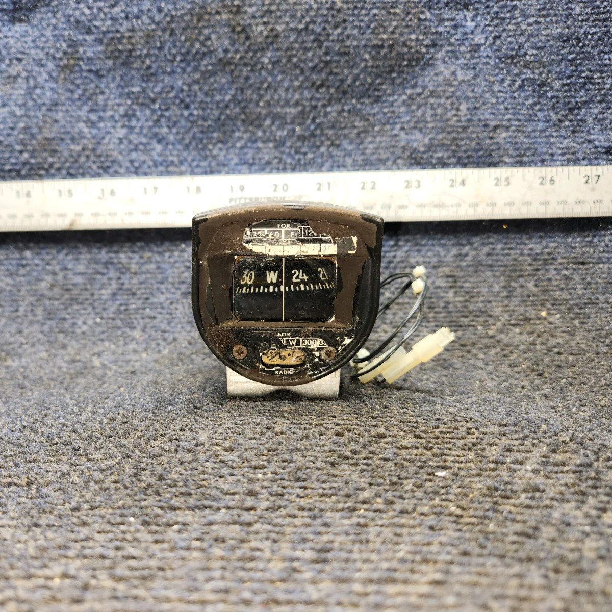 C6605O1-0102 | Cessna 172RG | Cessna Compas Botton Mount