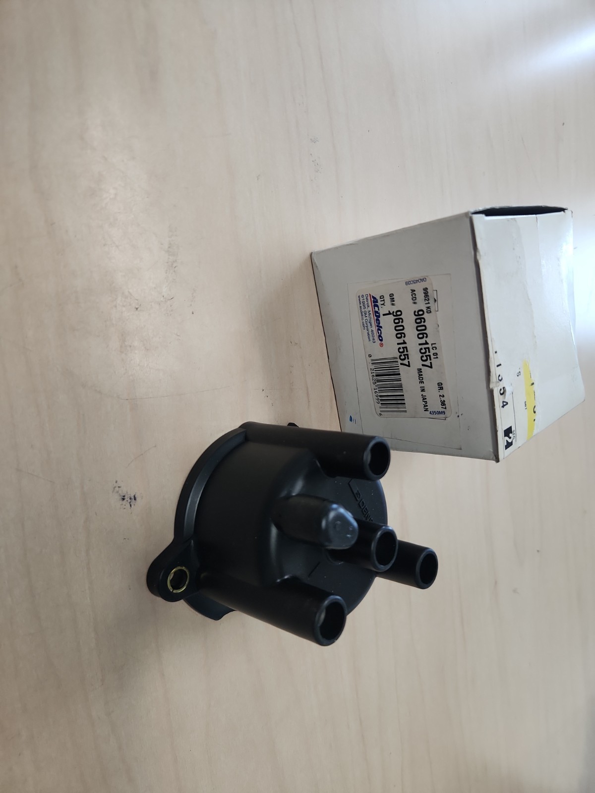 OEM NOS Distributor Cap 89-94, 96-00, Chevy Metro Genuine GM/ACDelco#96061557