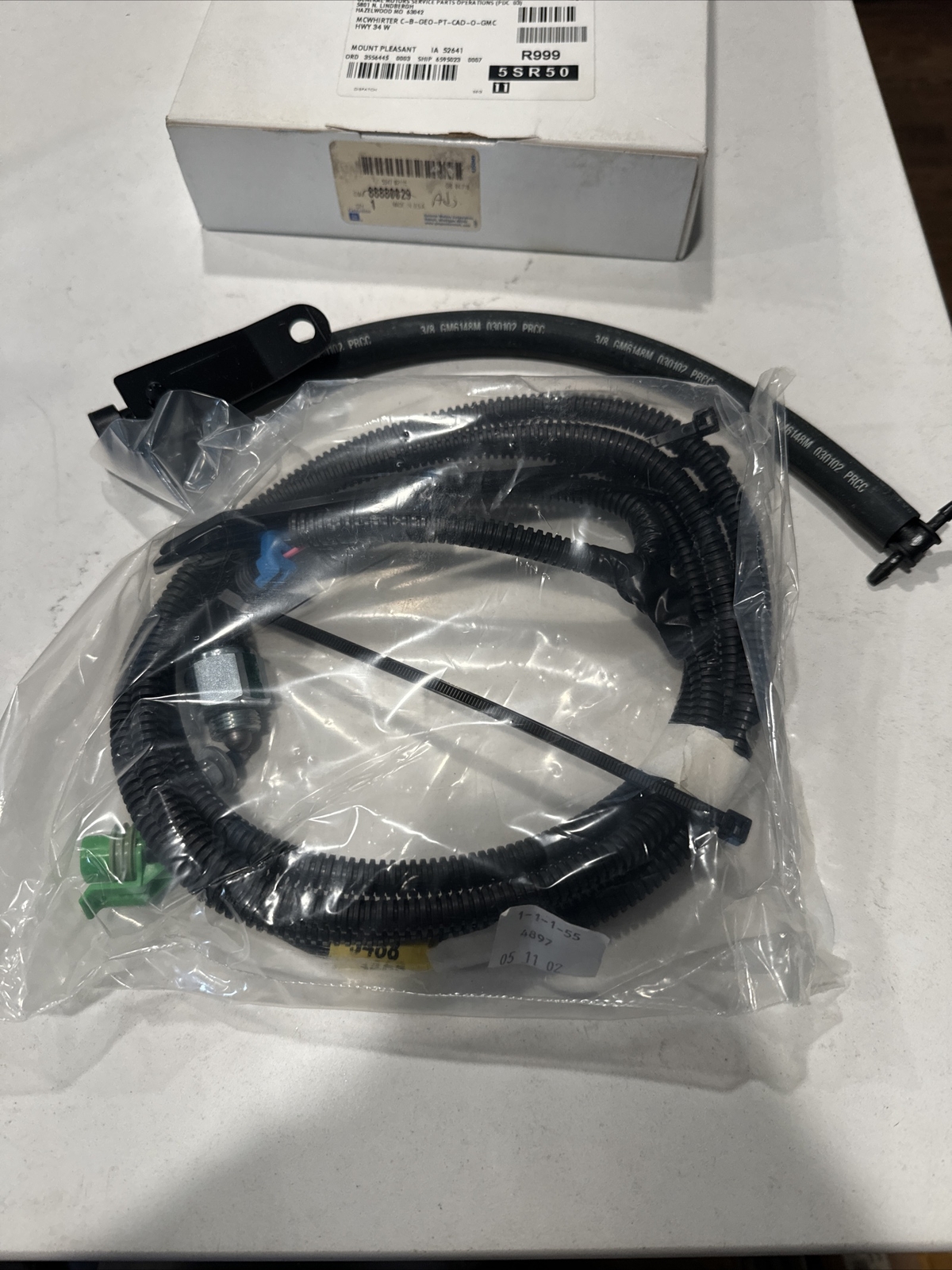 New GM 88880029 Electronic Brake Control Vacuum Switch Kit