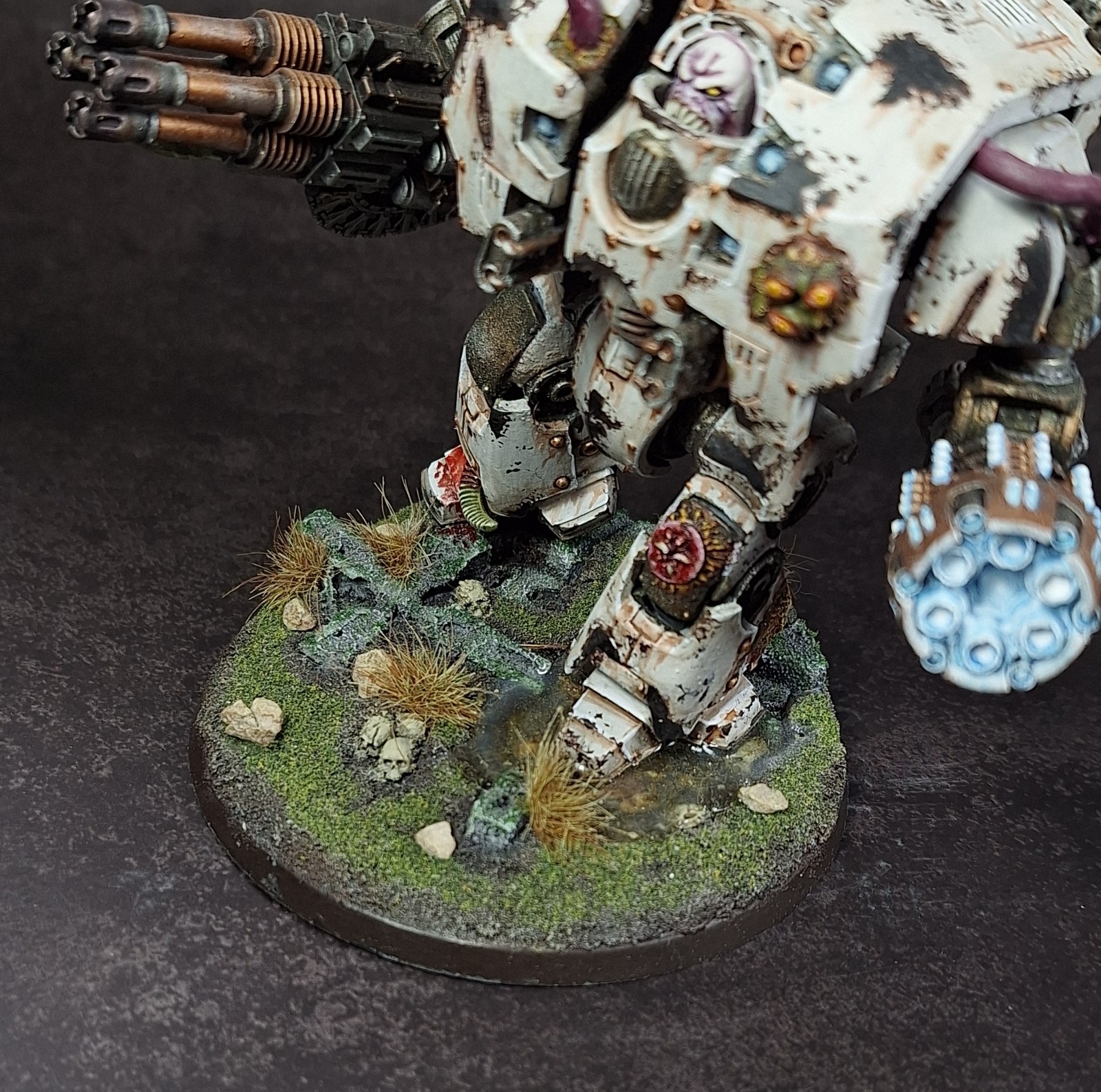 Forgeworld Resin Leviathan Dreadnought - Death Guard
